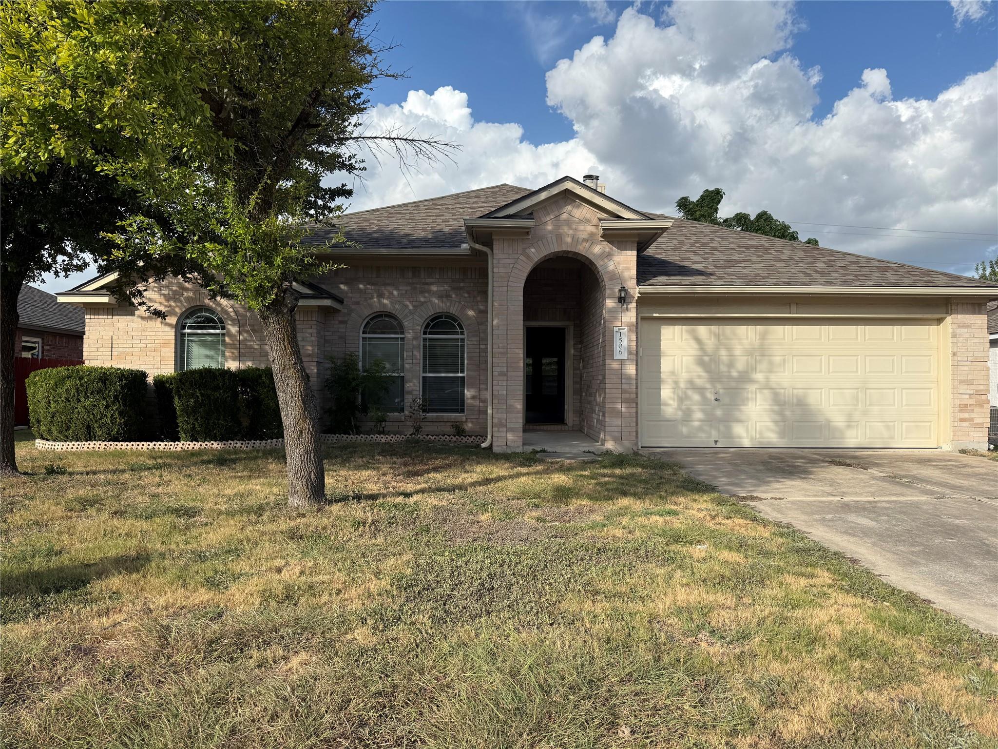 1506 Cora Marie Dr Property Photo 1