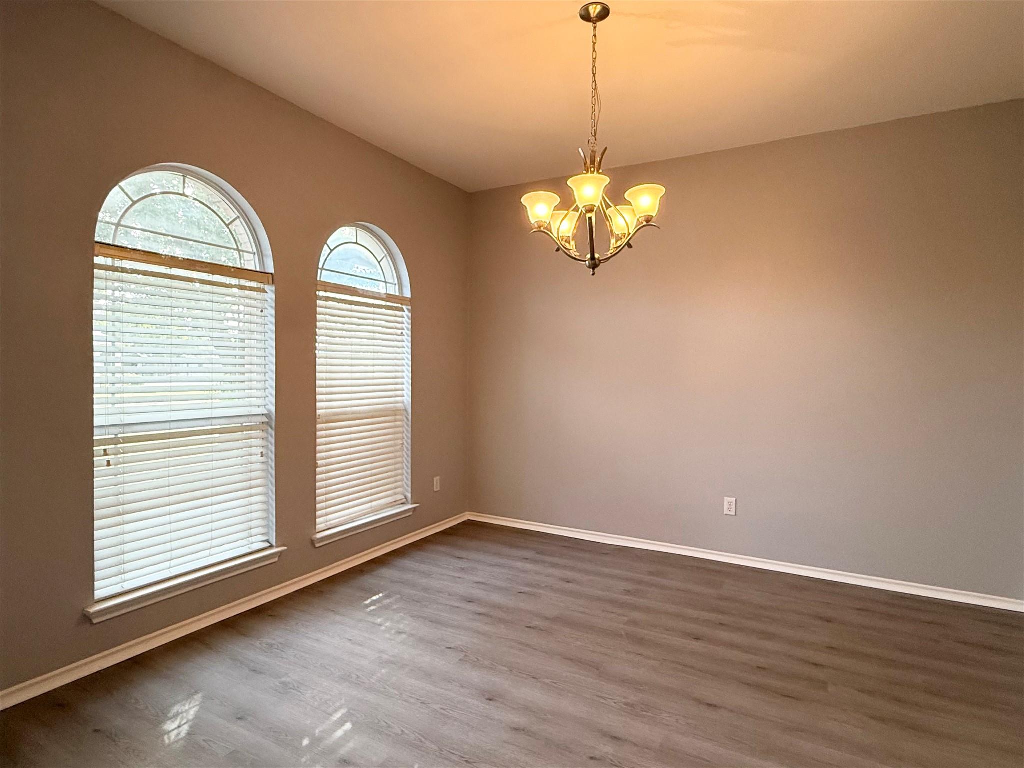 1506 Cora Marie Dr Property Photo 5