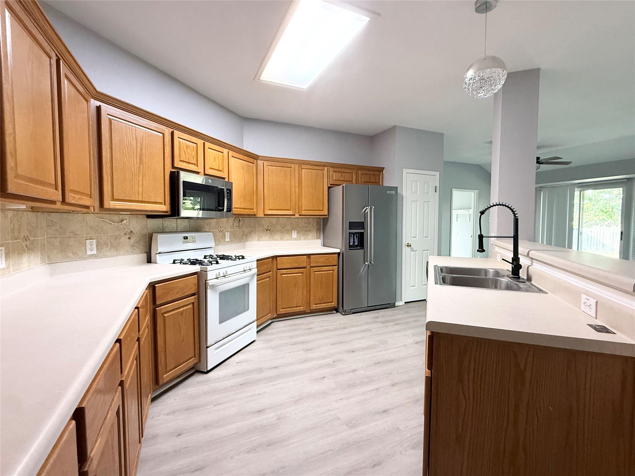 1506 Cora Marie Dr Property Photo 12