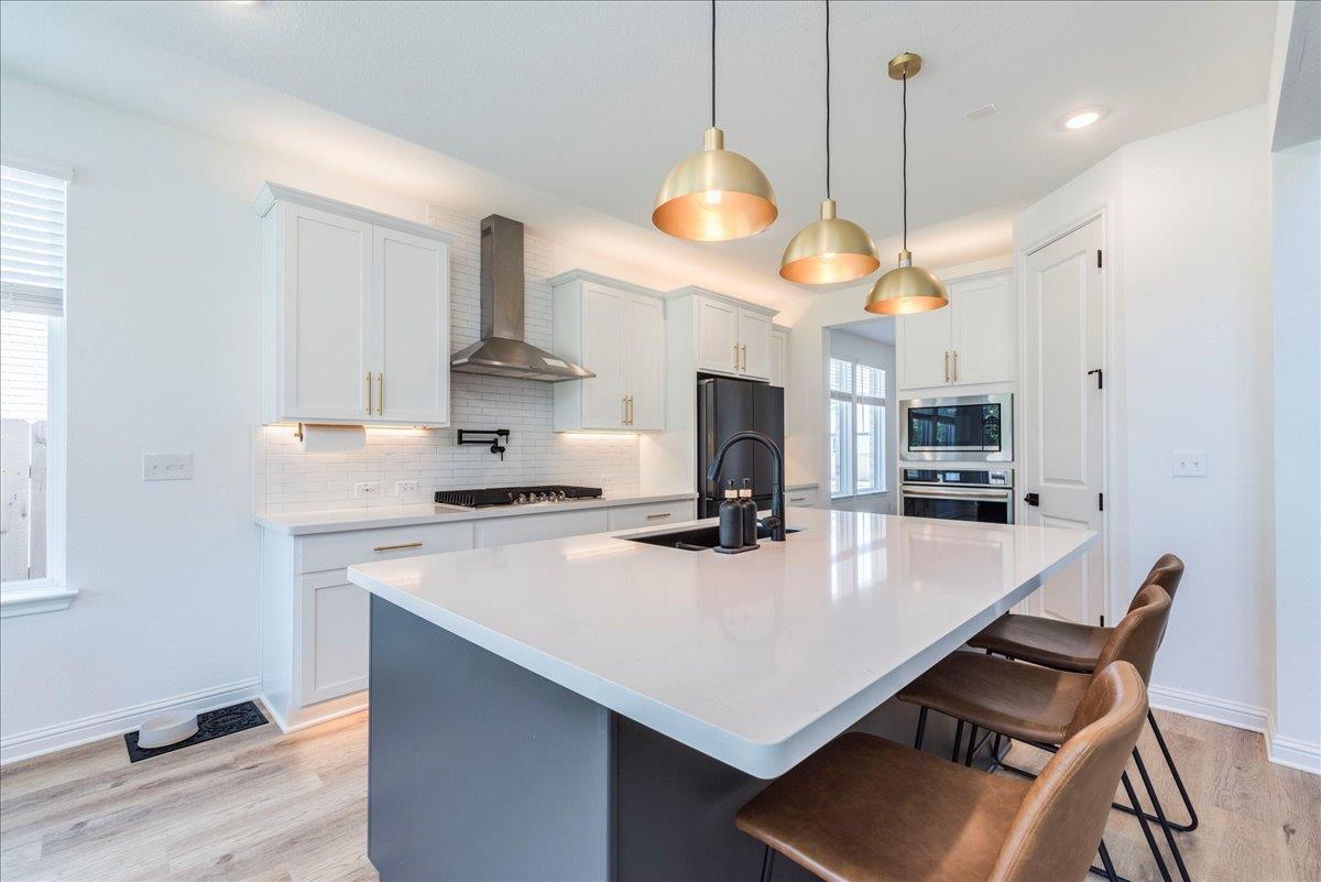 288 Smithsonian Ln Property Photo 5