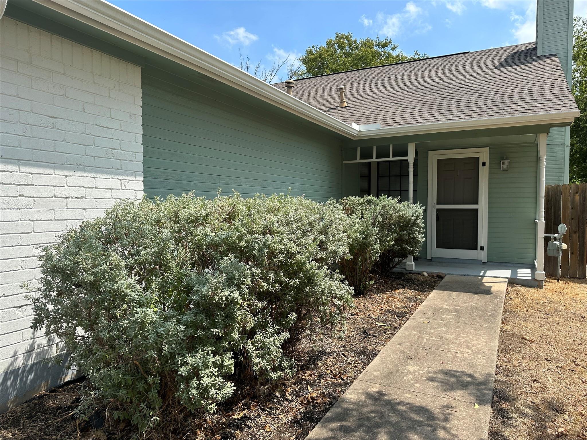 12333 Tomanet Trl Property Photo 2