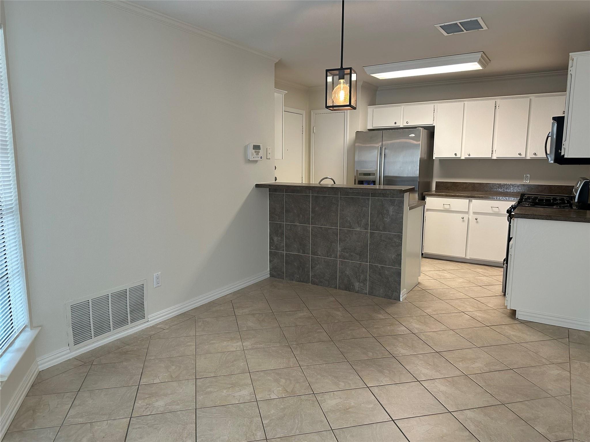 12333 Tomanet Trl Property Photo 6
