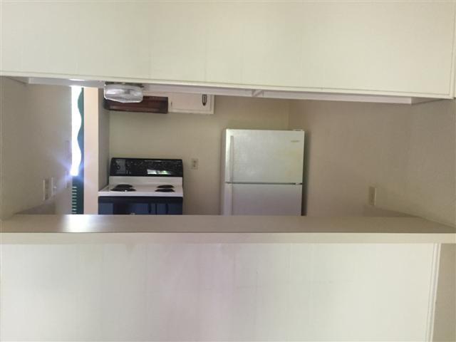 630 Maiden Ln A Property Photo 5