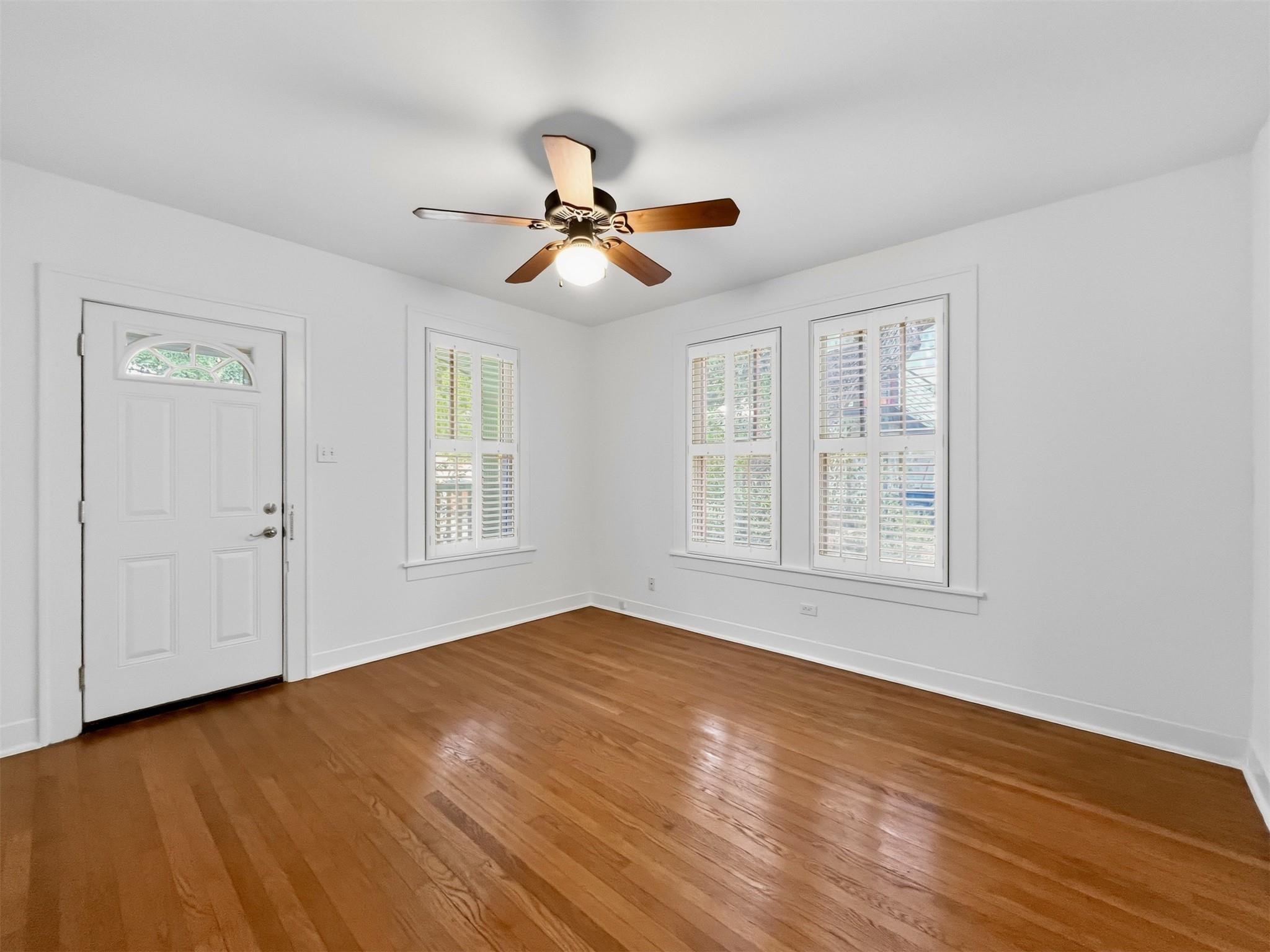 3307 Helms St Property Photo 7