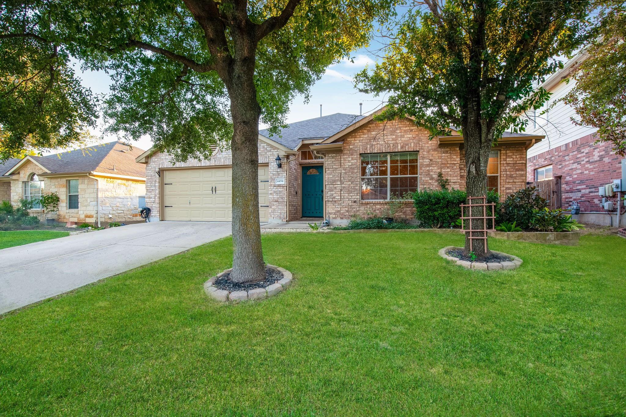 4494 Heritage Well Ln Property Photo 3