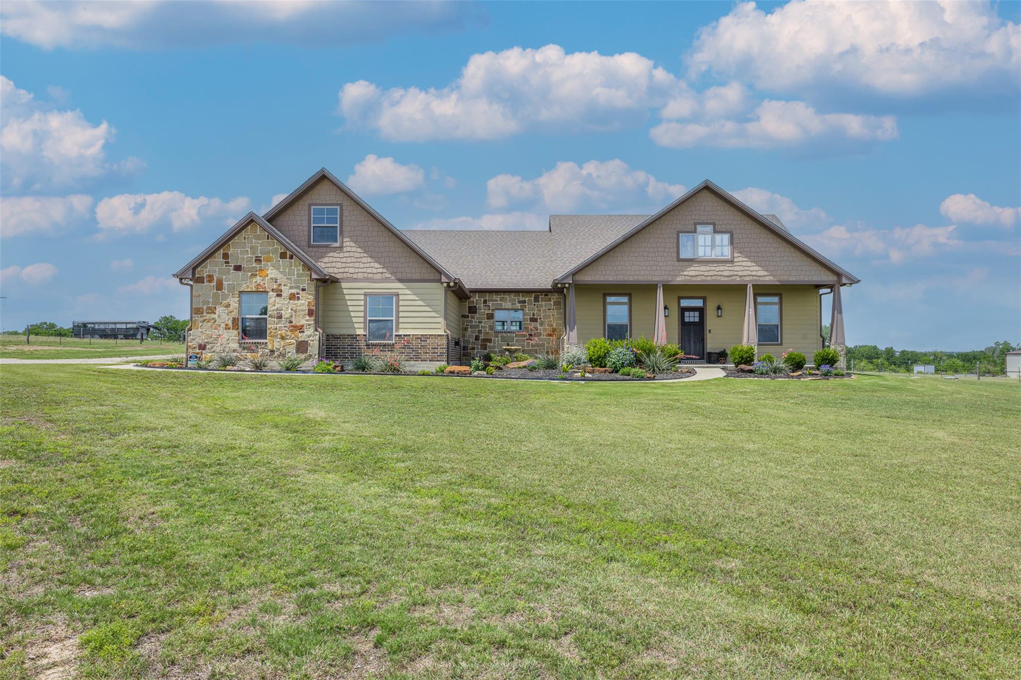 2232 Fm 975 None Property Photo 1