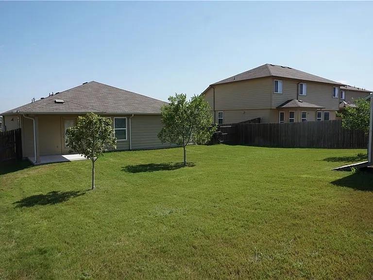 113 Leon River Loop Property Photo 13