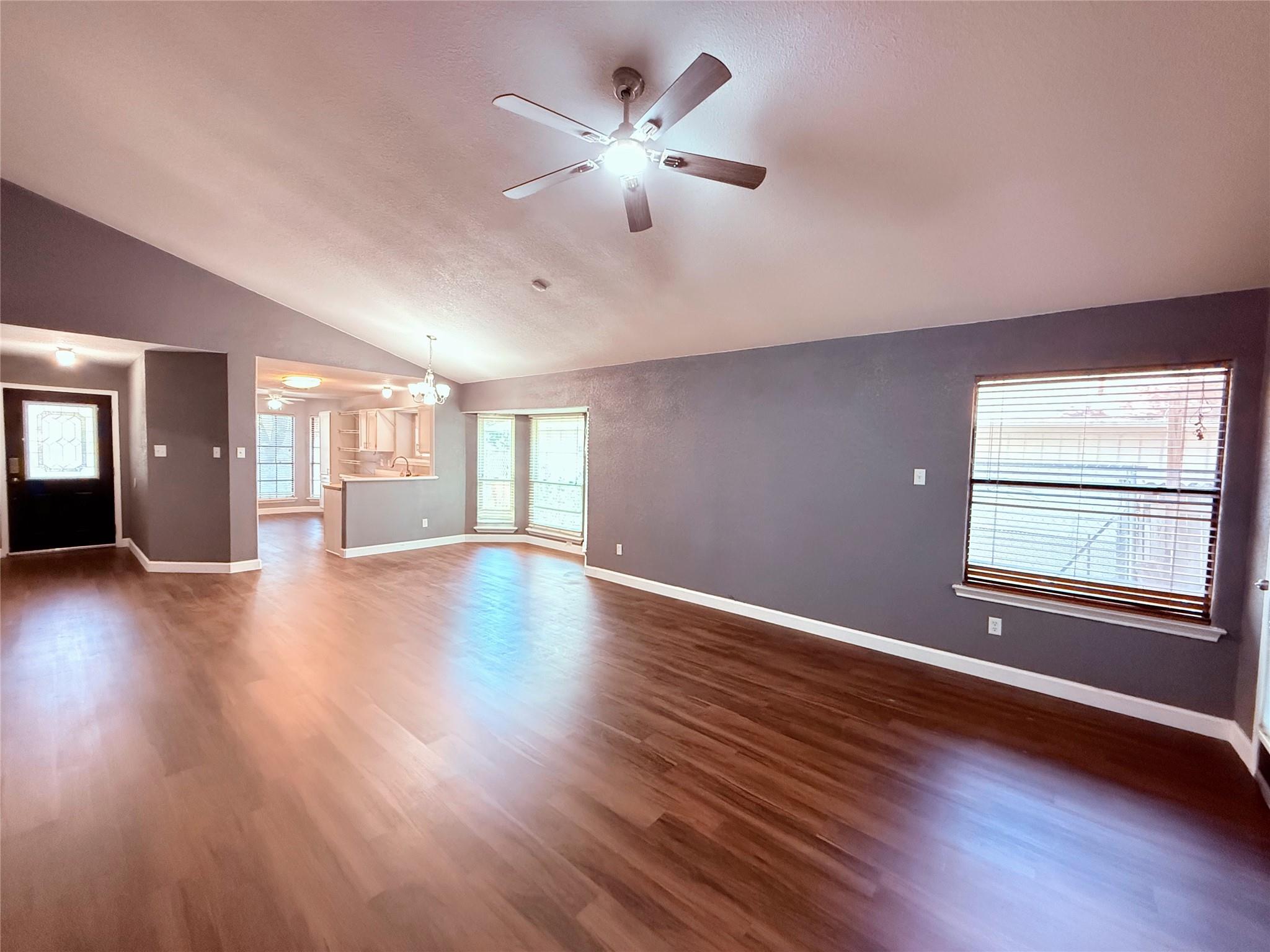 12314 Thompkins Dr Property Photo 15