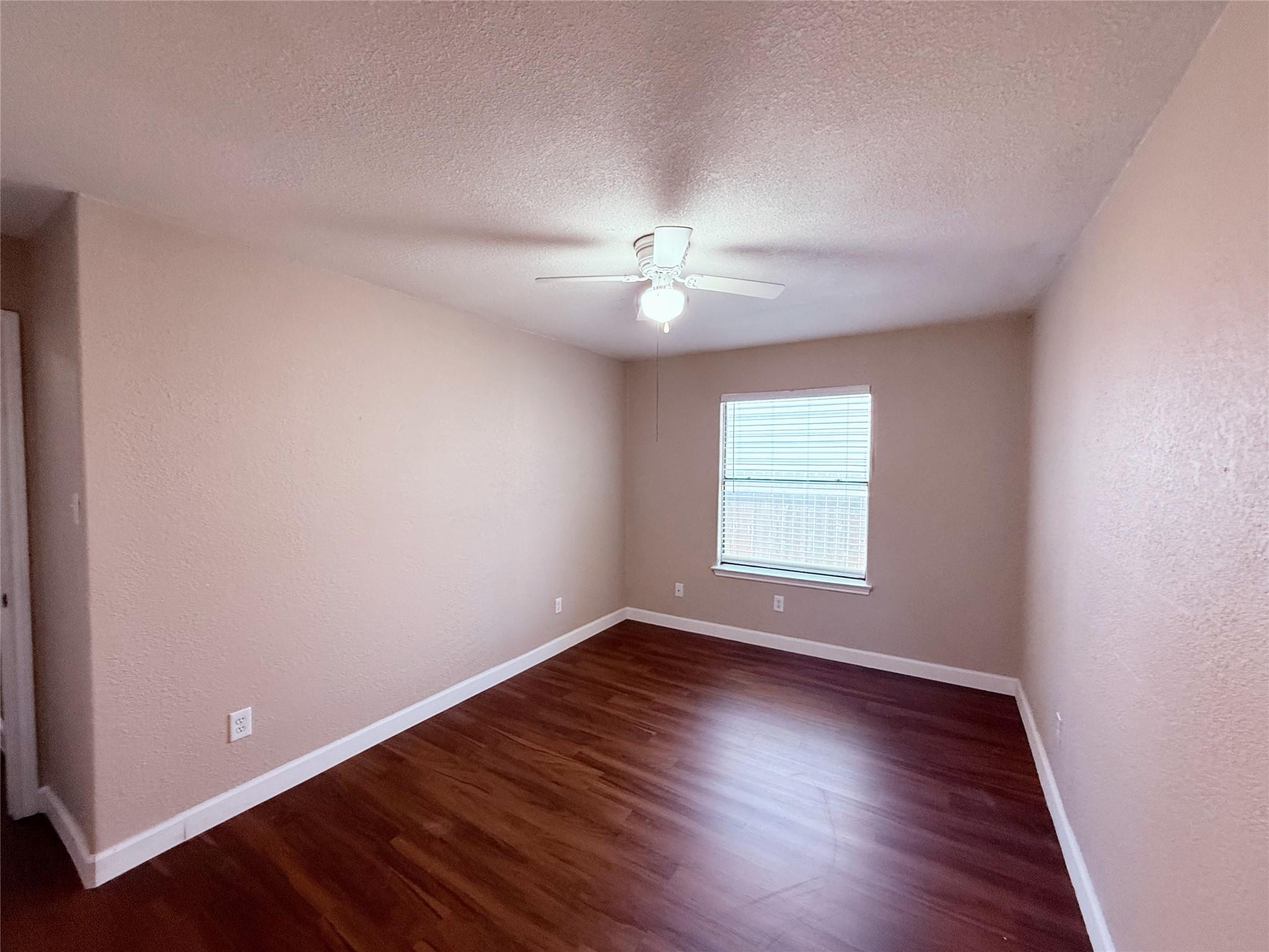 12314 Thompkins Dr Property Photo 32