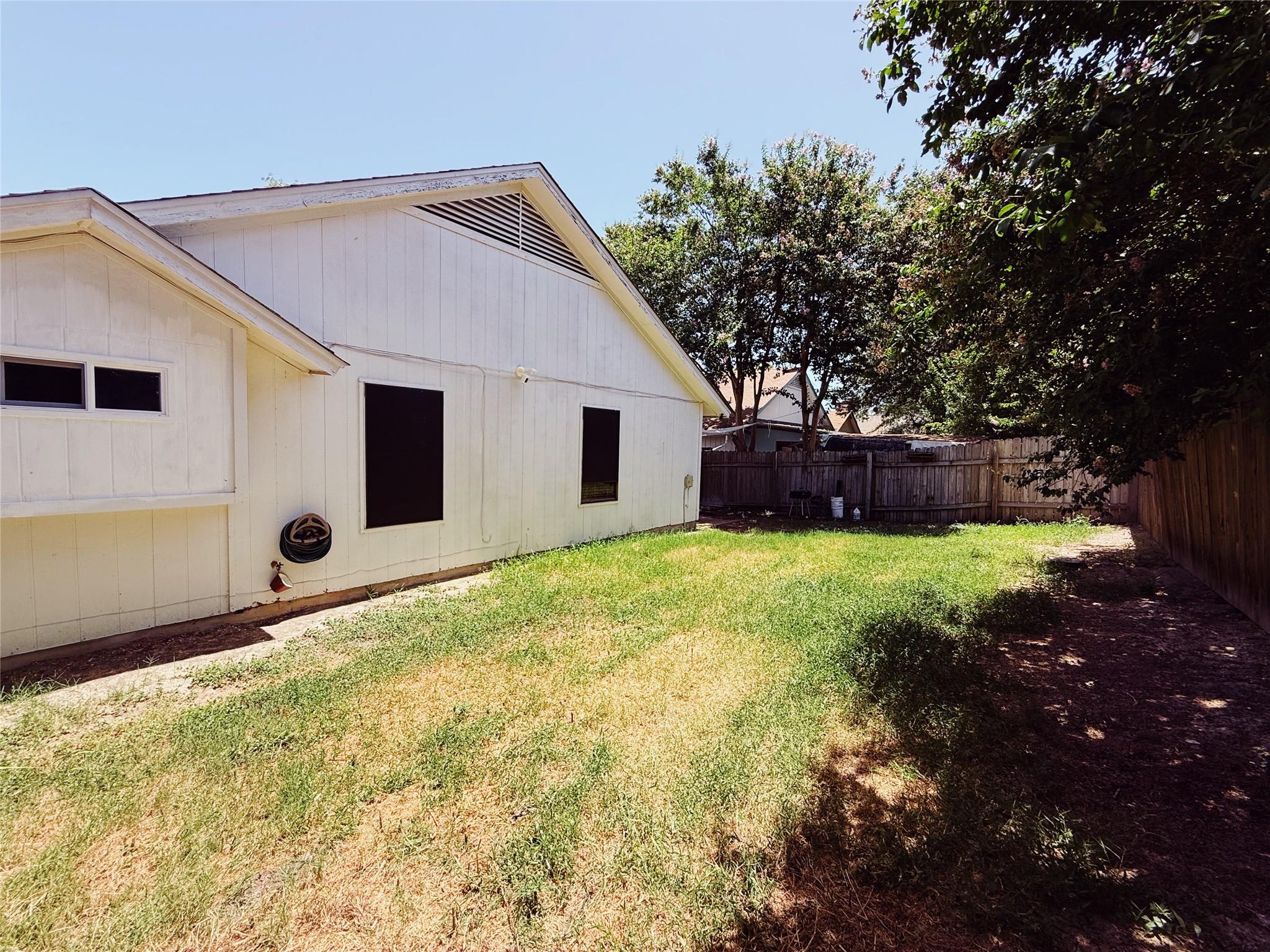 12314 Thompkins Dr Property Photo 34