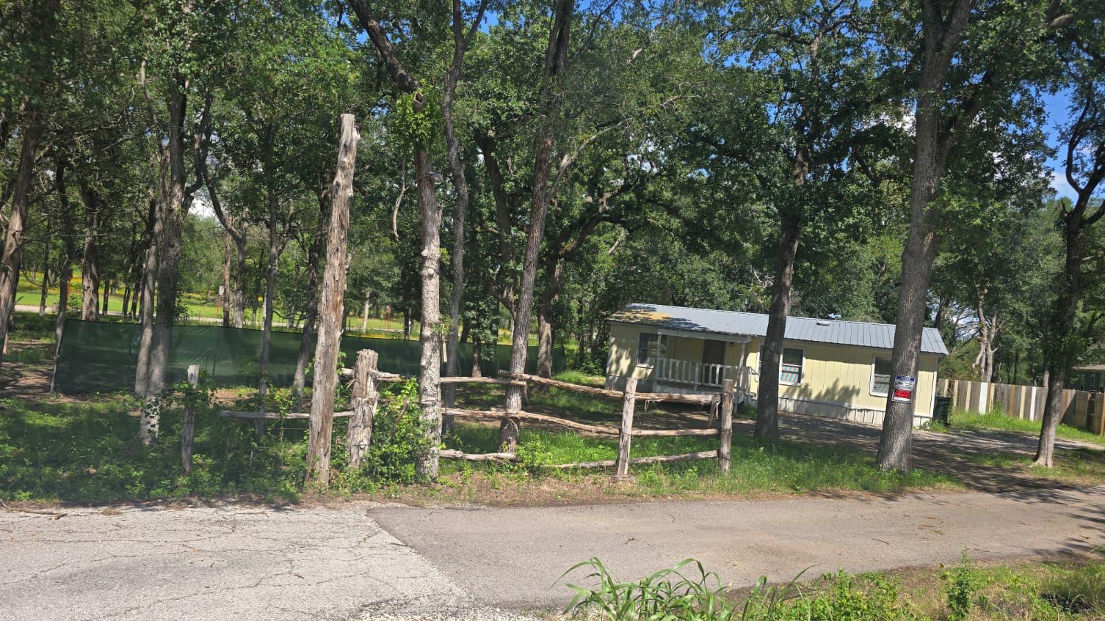8607 Burleson Manor Rd #a Property Photo 12