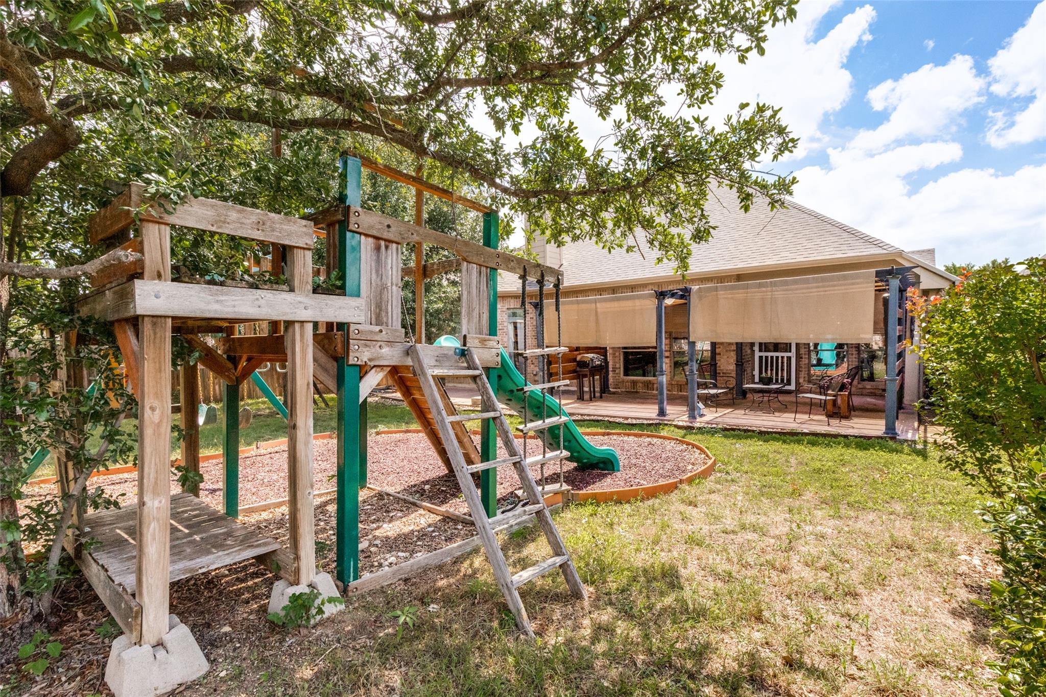 2718 Sun Mountain Dr Property Photo 25