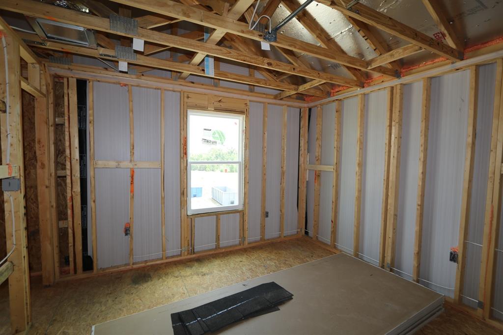 1909 Bradham Way Property Photo 4