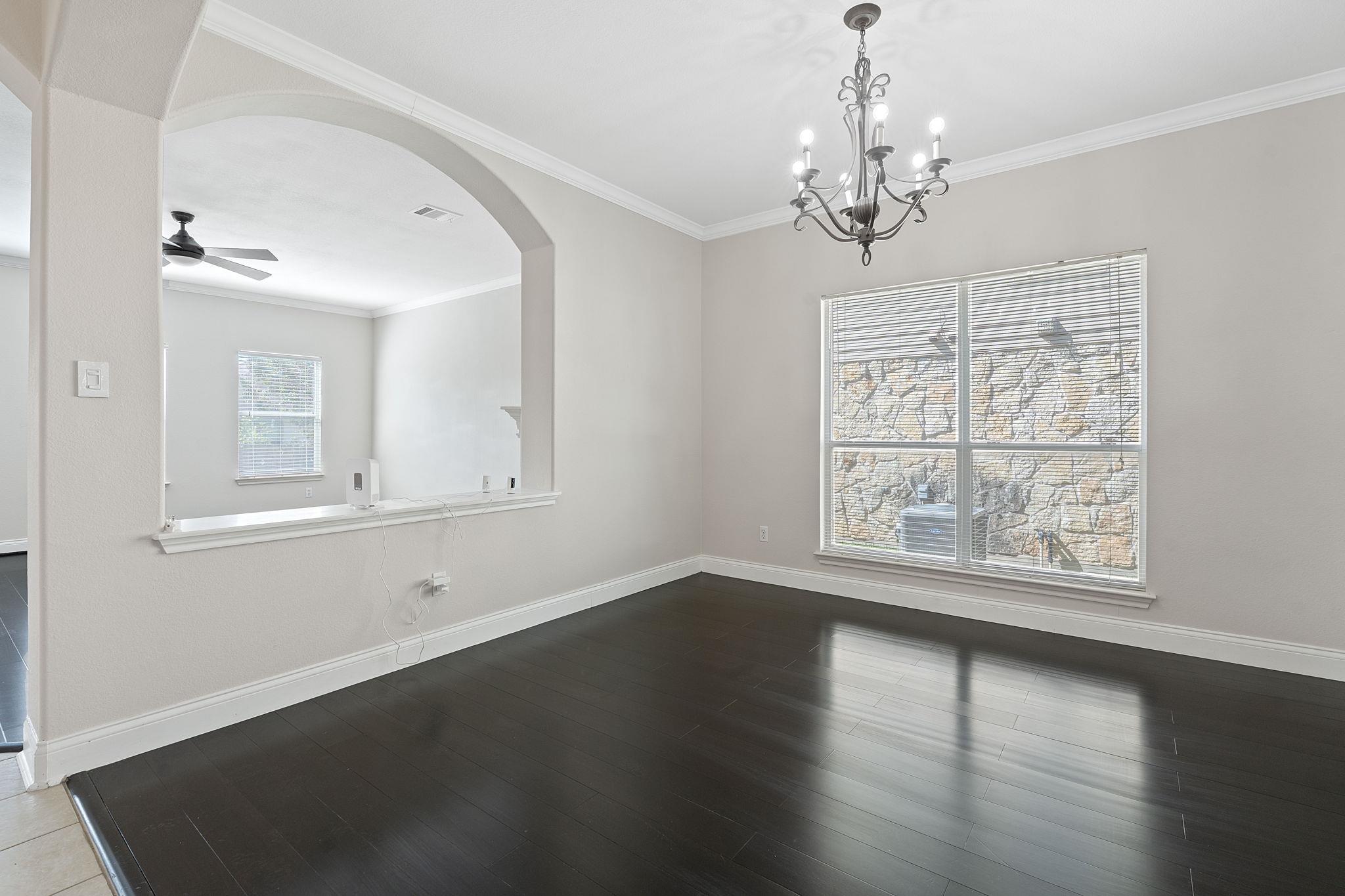 2338 Brookhollow Ter Property Photo 10