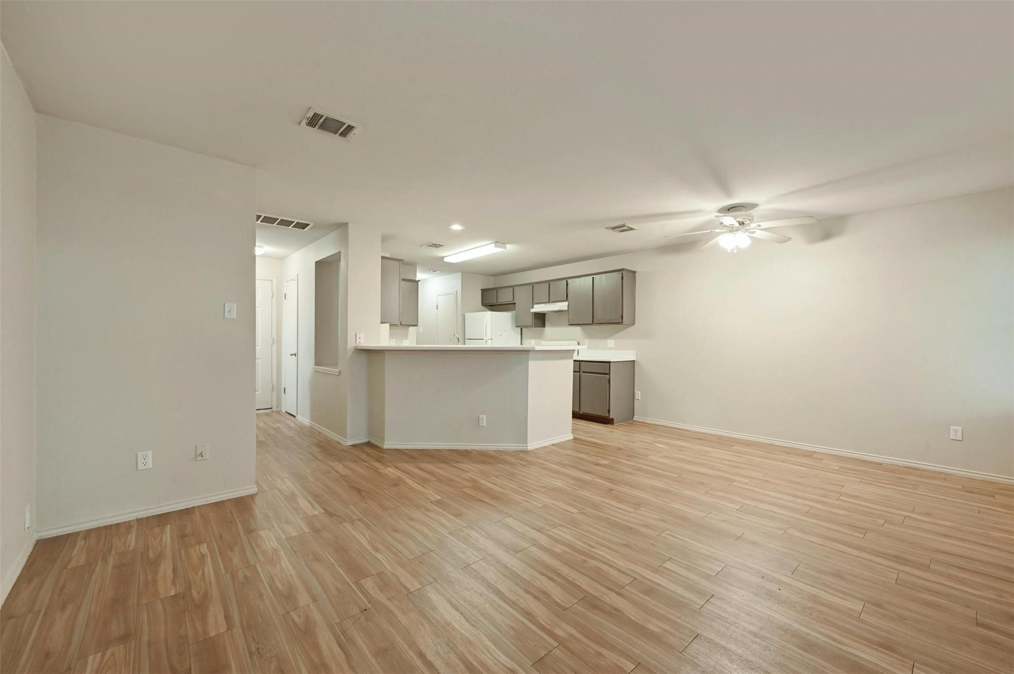 9602 Nightjar Dr #b Property Photo 8