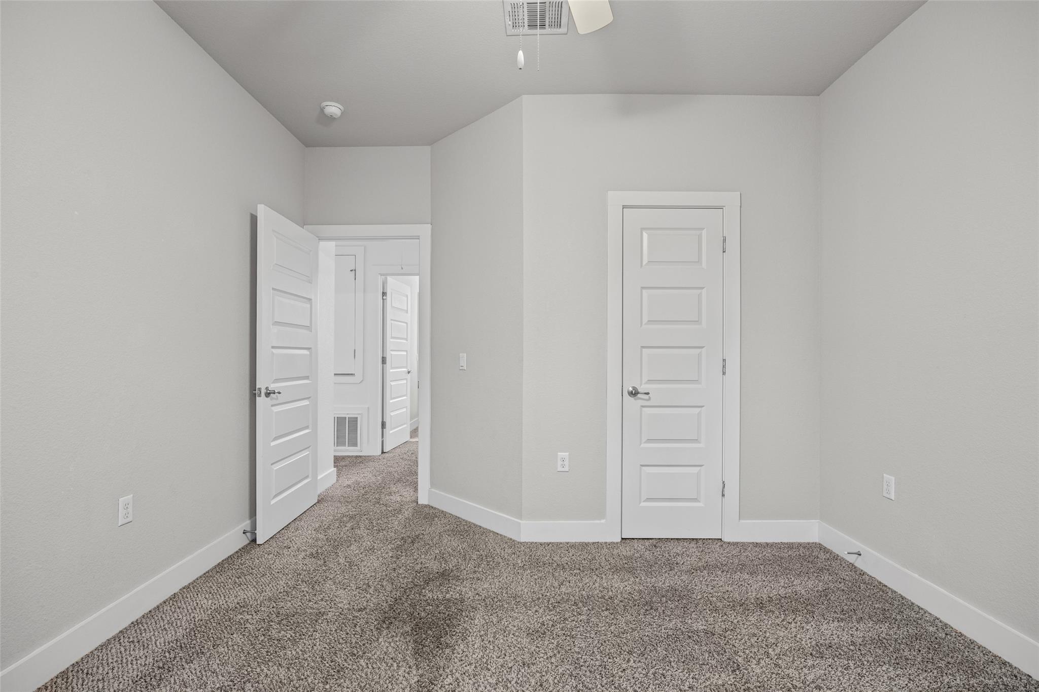 6717 Alleyton Dr Property Photo 29
