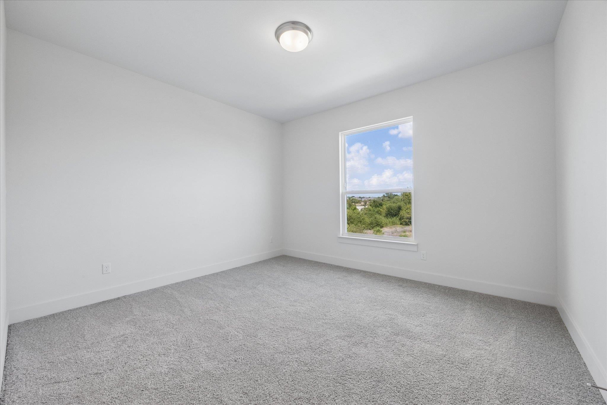 1531 N Red Bud Ln #26 Property Photo 12