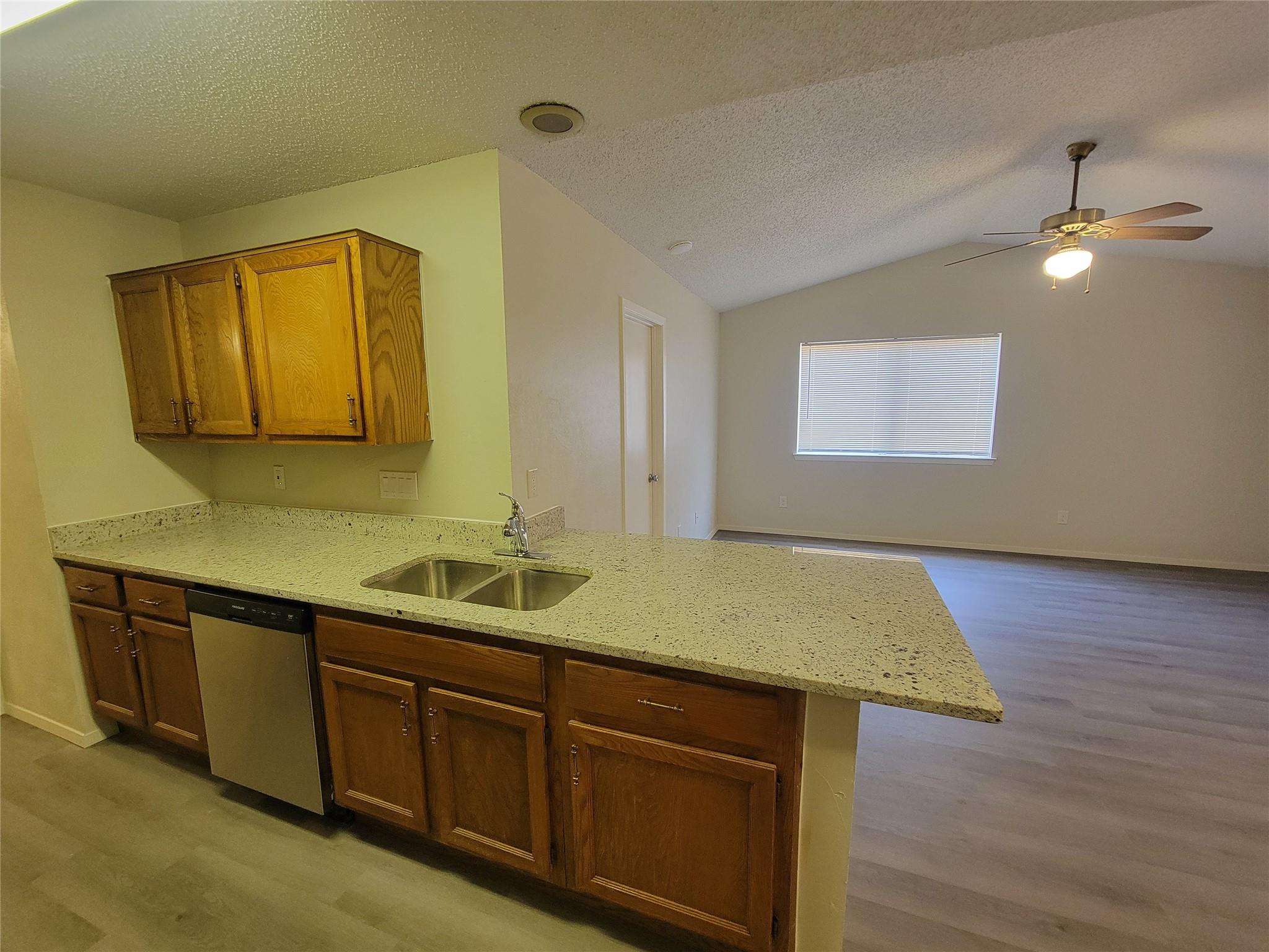 12303 Alderbrook Dr #a Property Photo 5