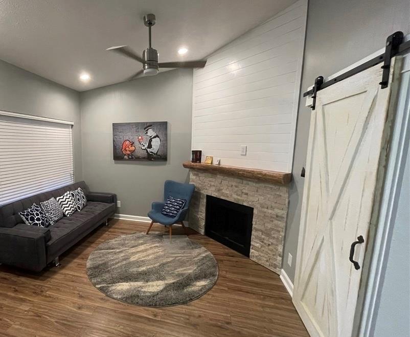 421 W San Antonio St #h3 Property Photo 2
