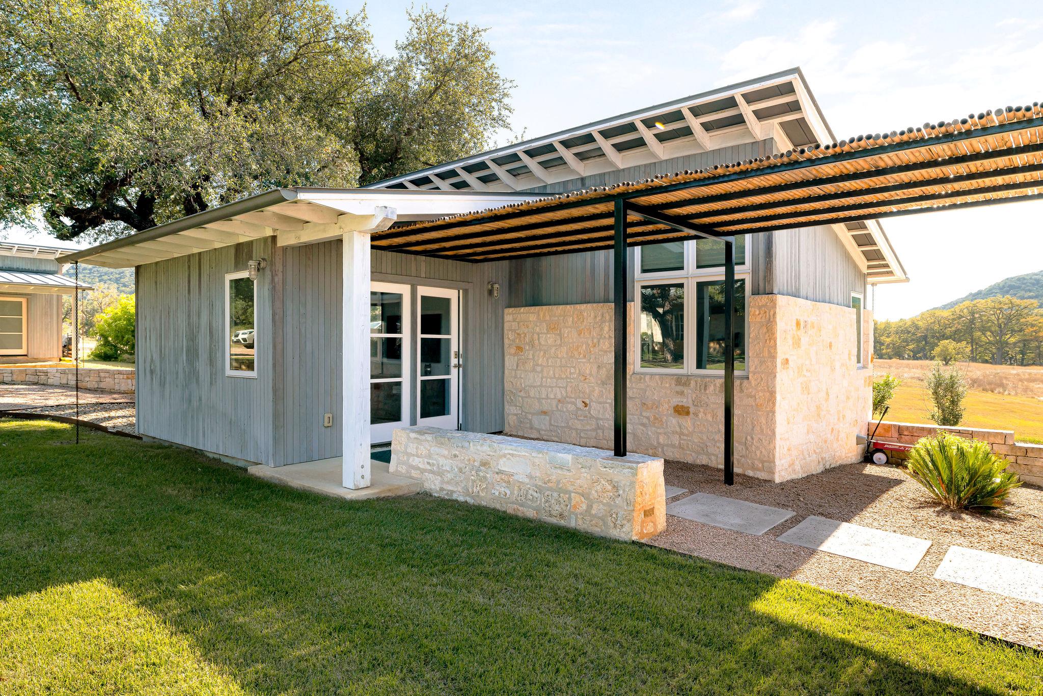 415 Frio Canon Trl Property Photo 24