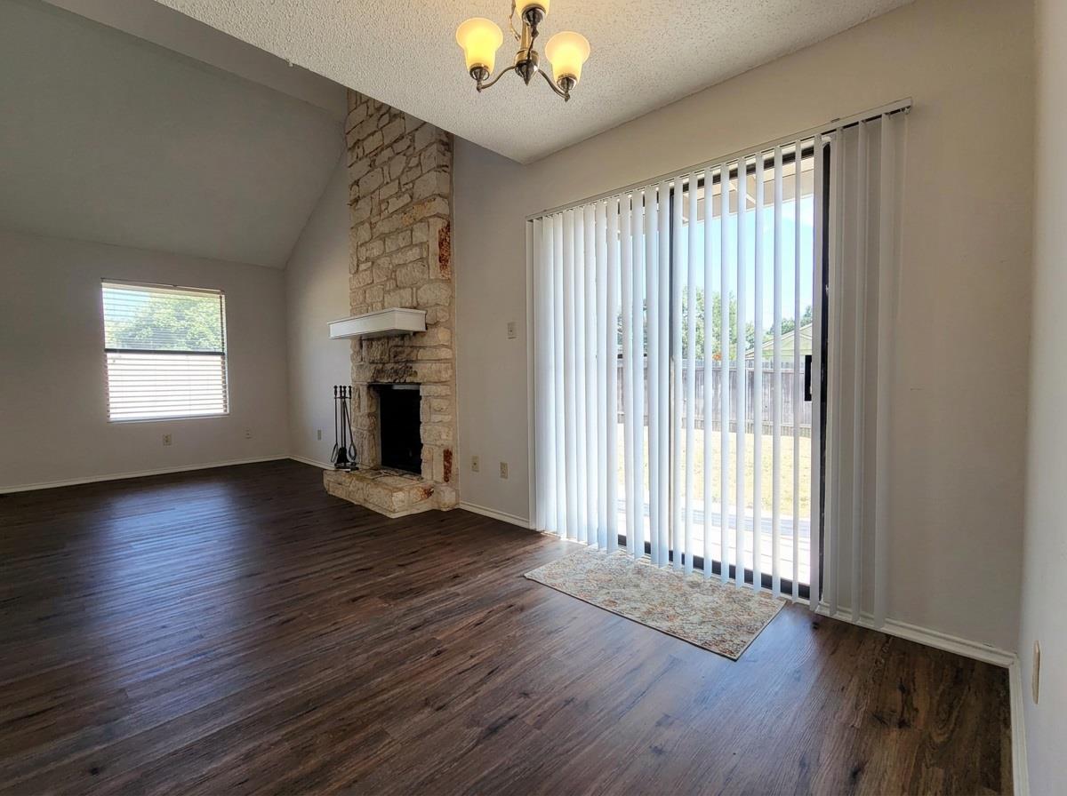 1758/1760 Horseshoe Cir Property Photo 7