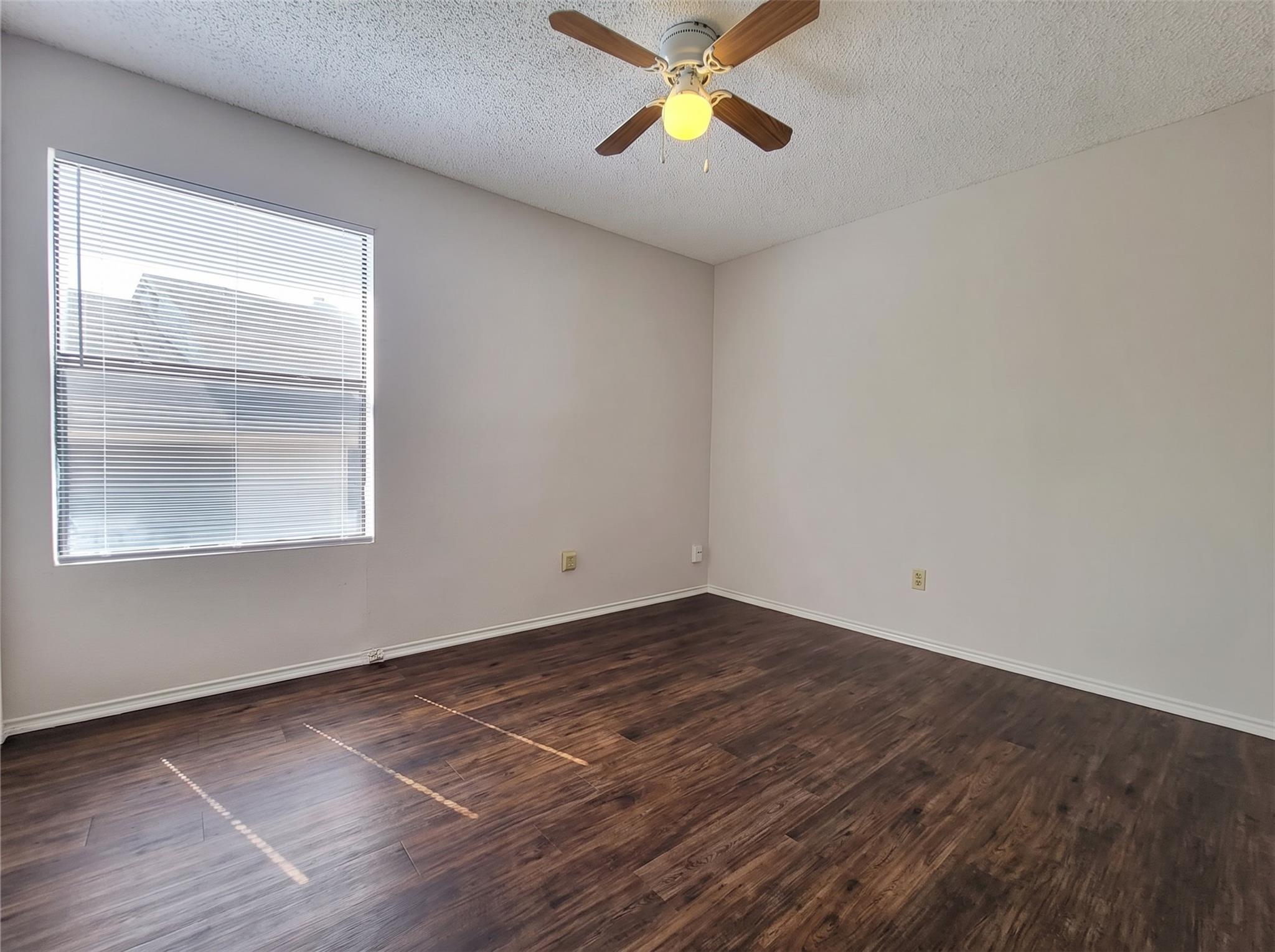 1758/1760 Horseshoe Cir Property Photo 11