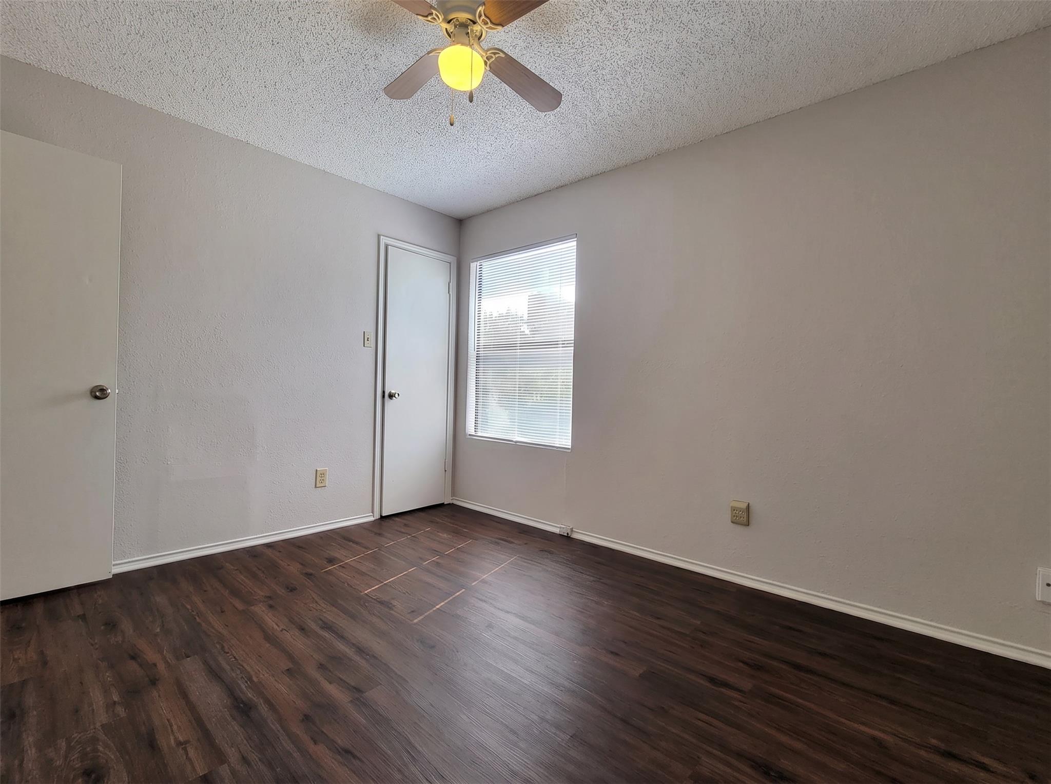 1758/1760 Horseshoe Cir Property Photo 12