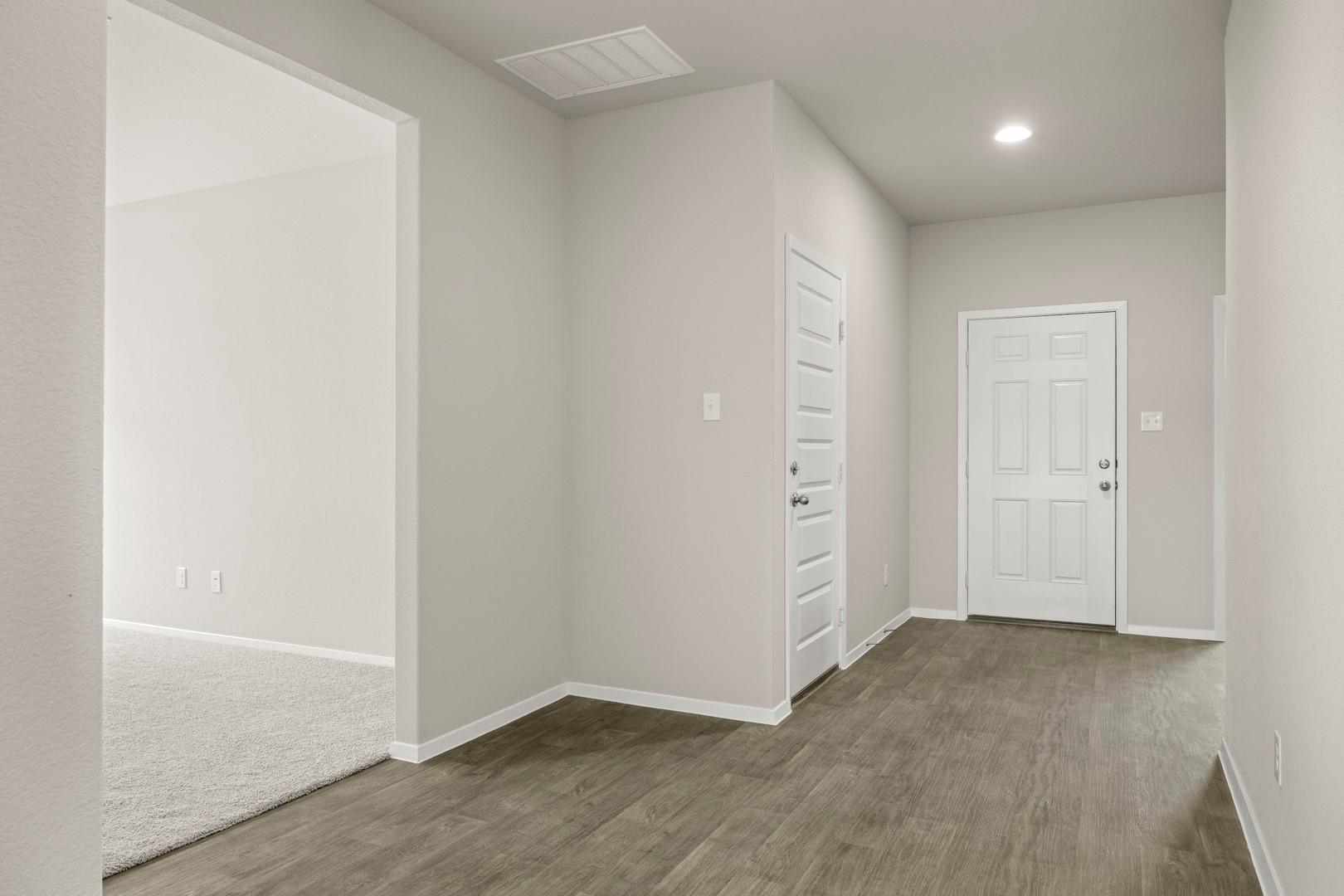 5509 Sacra Cv Property Photo 13