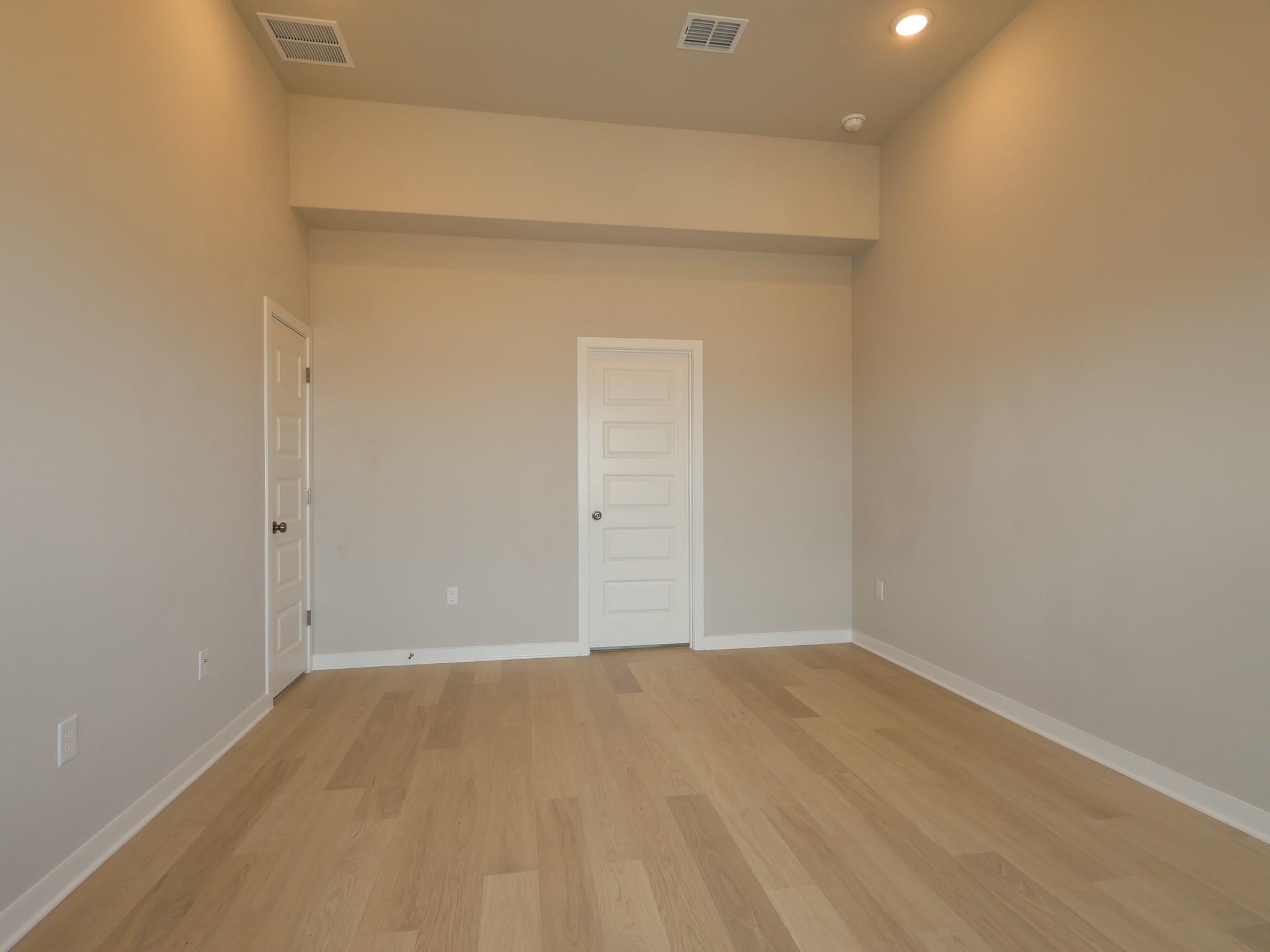 4717 Lava Island Dr Property Photo 7
