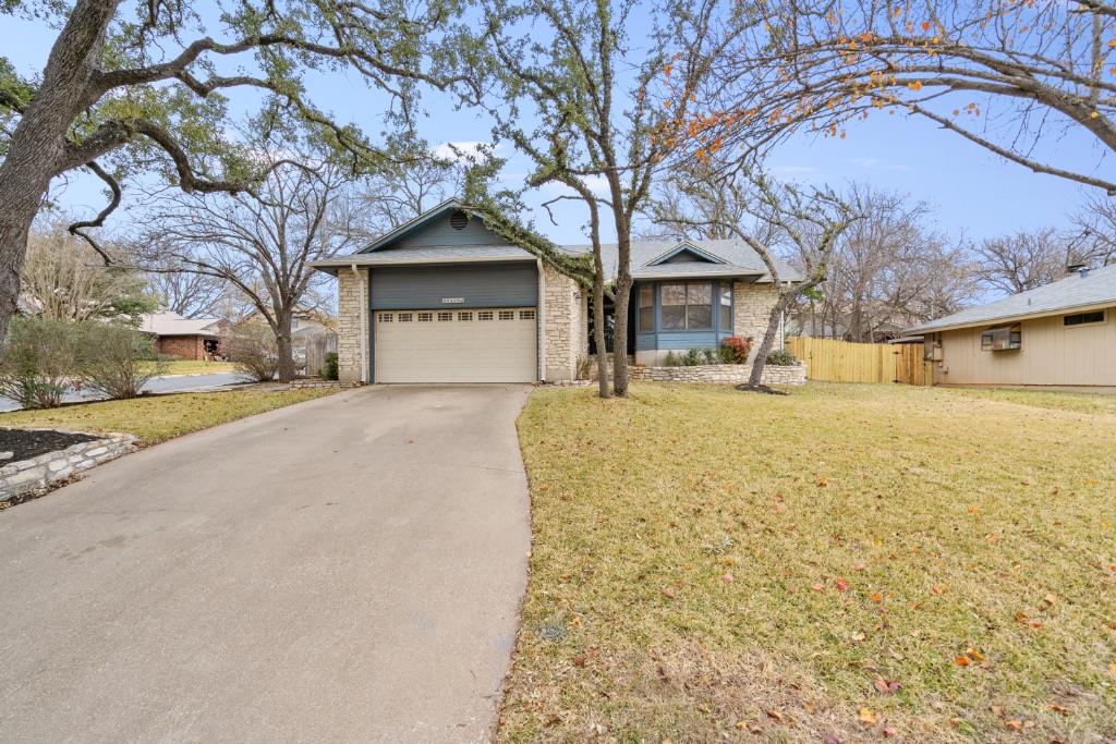 2408 Creek Bend Cir Property Photo