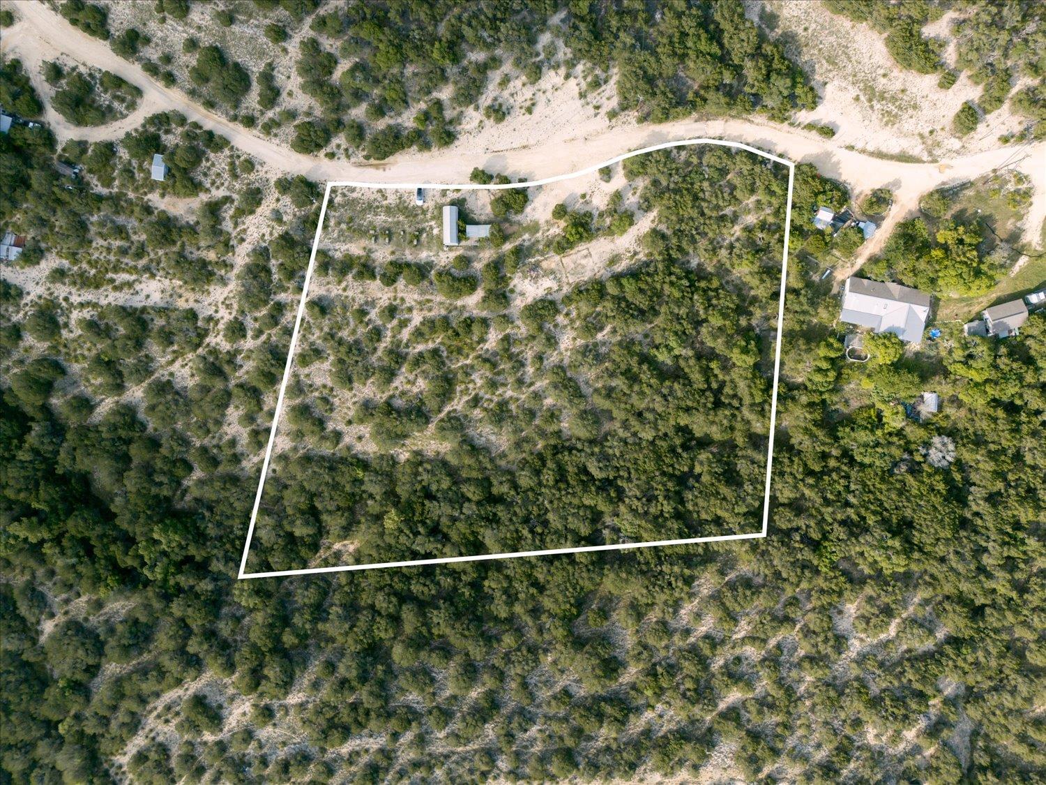 1227 Bonita Dr Property Photo 2