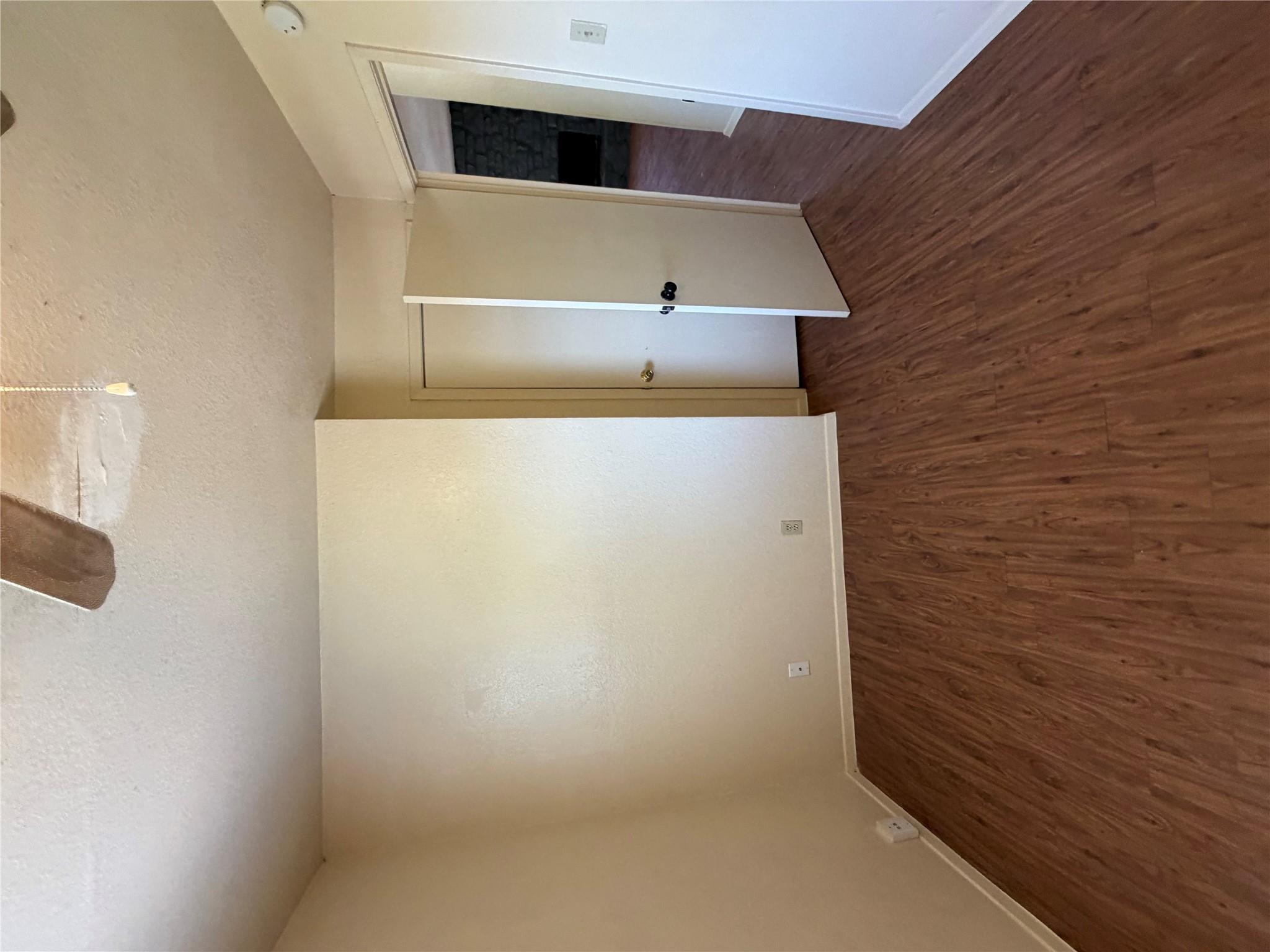 2203 Leah Cv #d Property Photo 5
