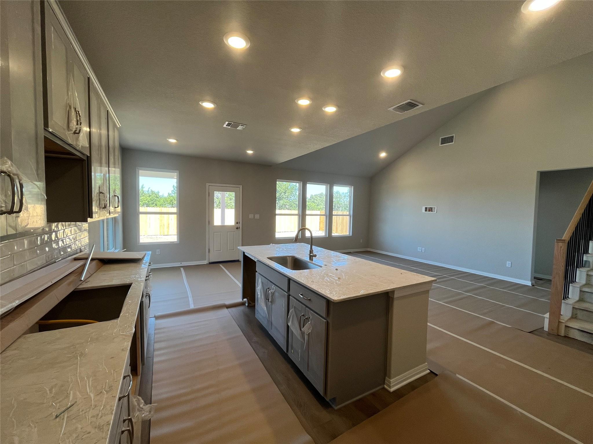2444 Walking Y Rd Property Photo 14