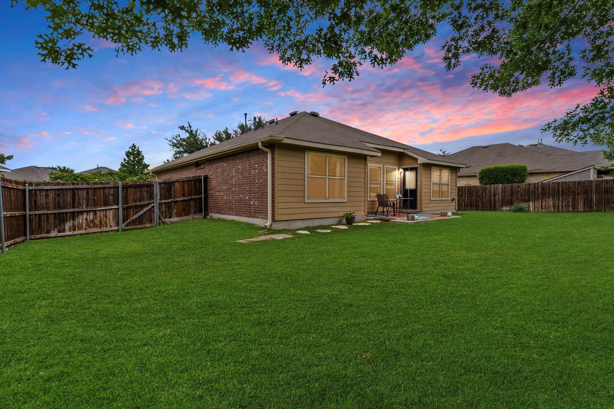 150 Breccia Cv Property Photo 2