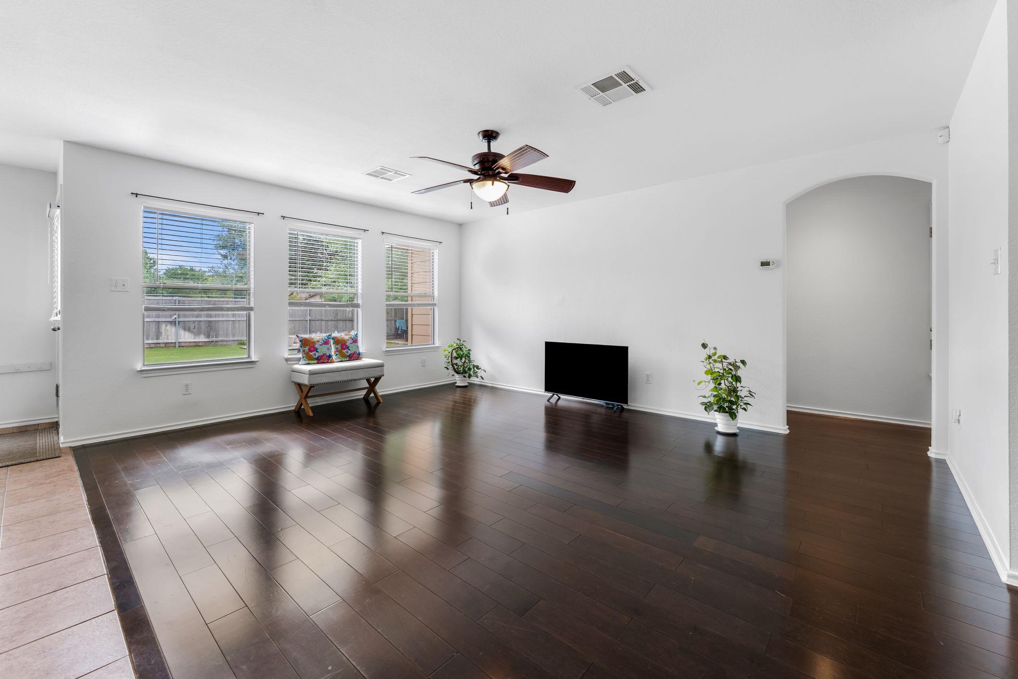 150 Breccia Cv Property Photo 11
