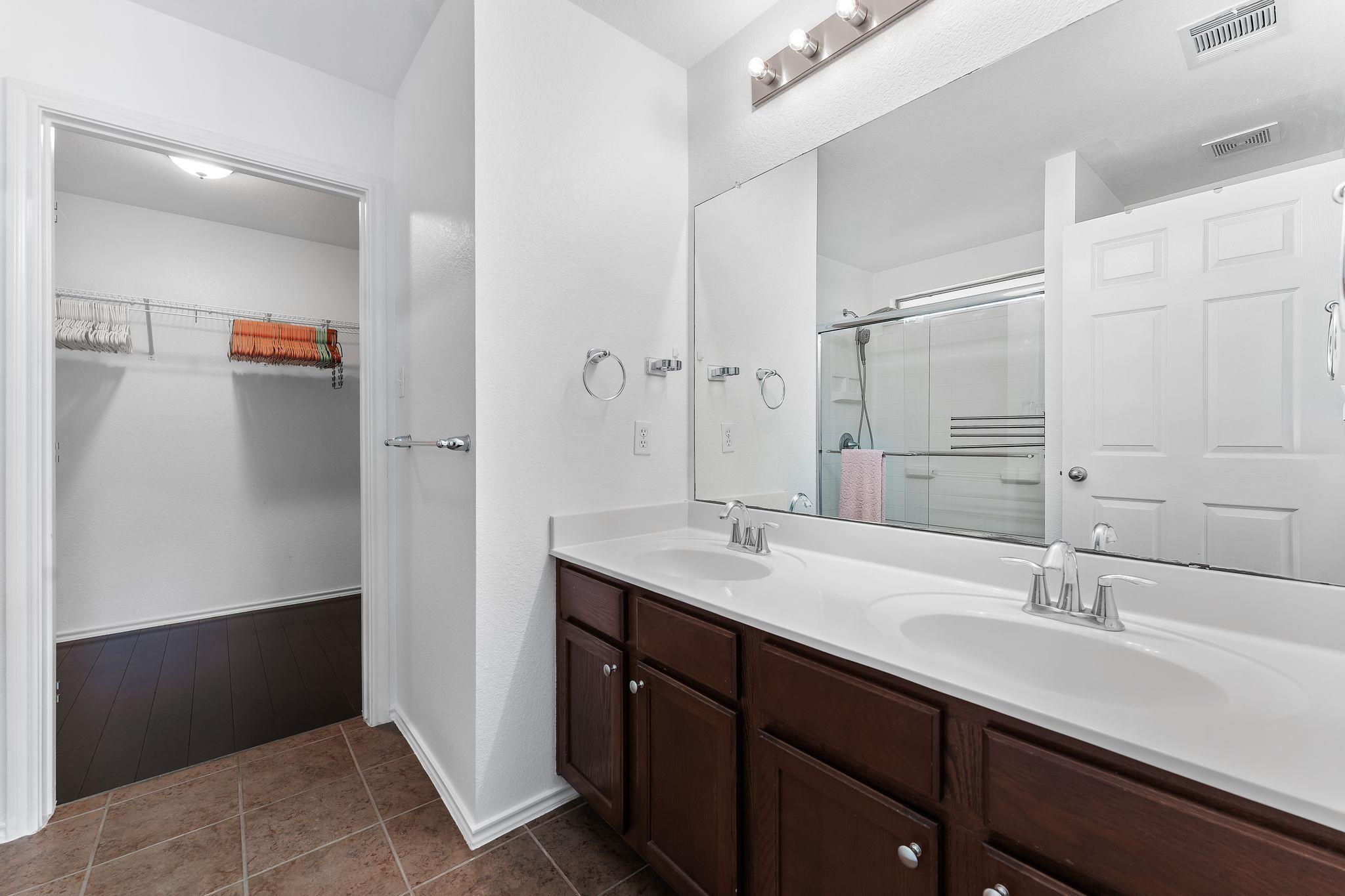 150 Breccia Cv Property Photo 17