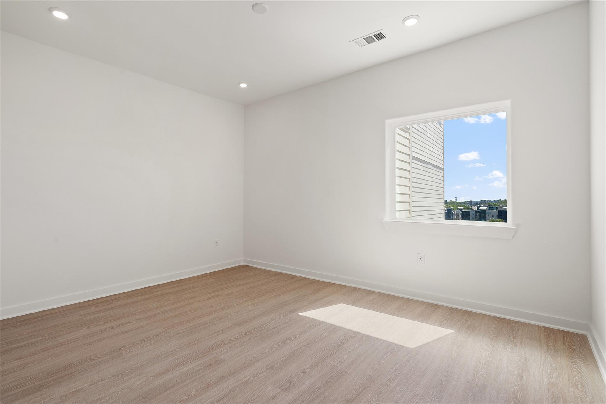 4802 S Congress Ave #403 Property Photo 4