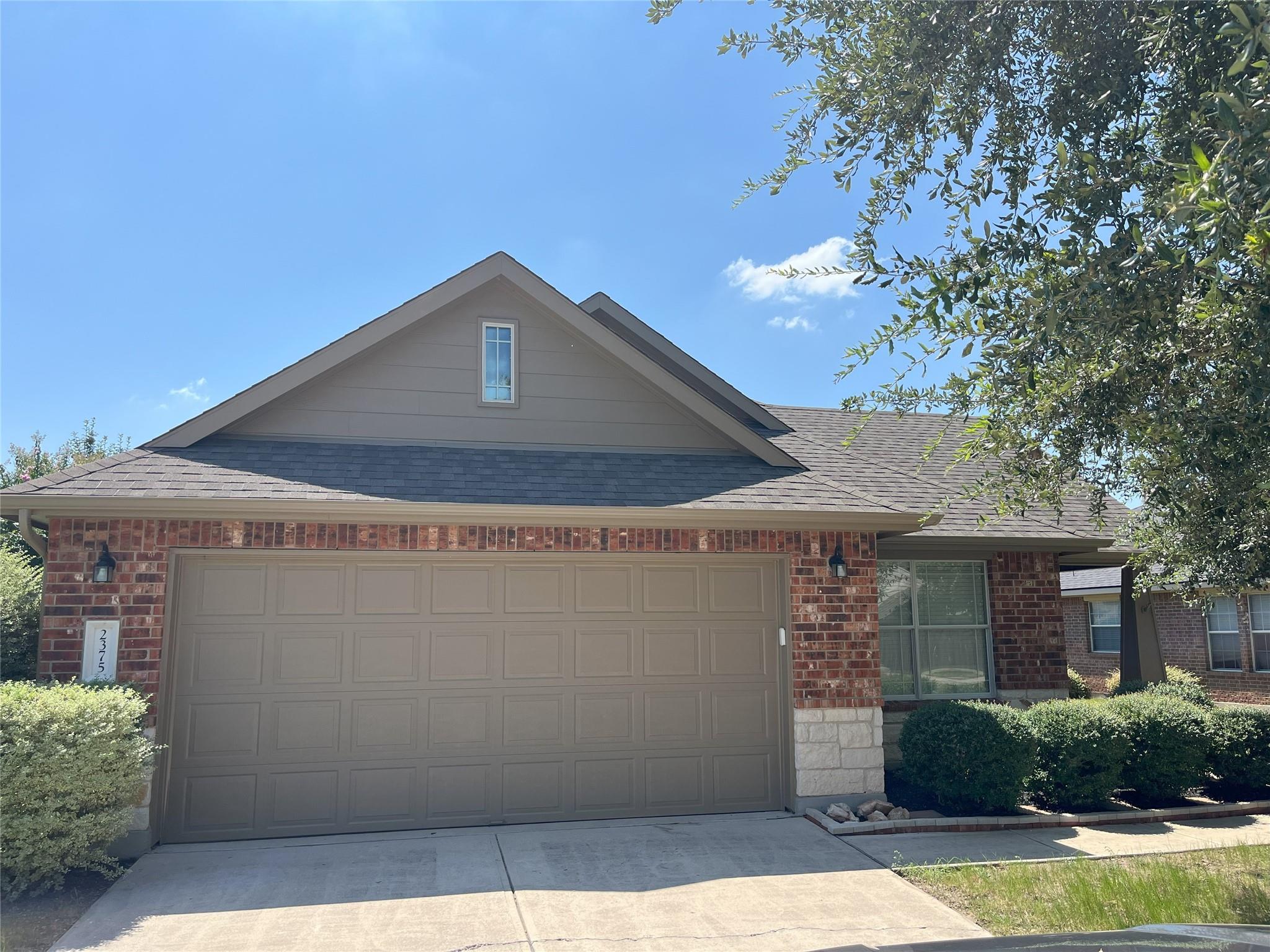 2375 Garlic Creek Dr Property Photo 1