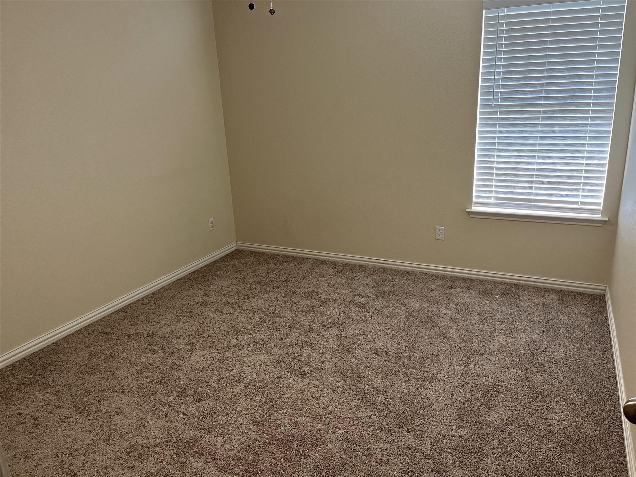 2375 Garlic Creek Dr Property Photo 14
