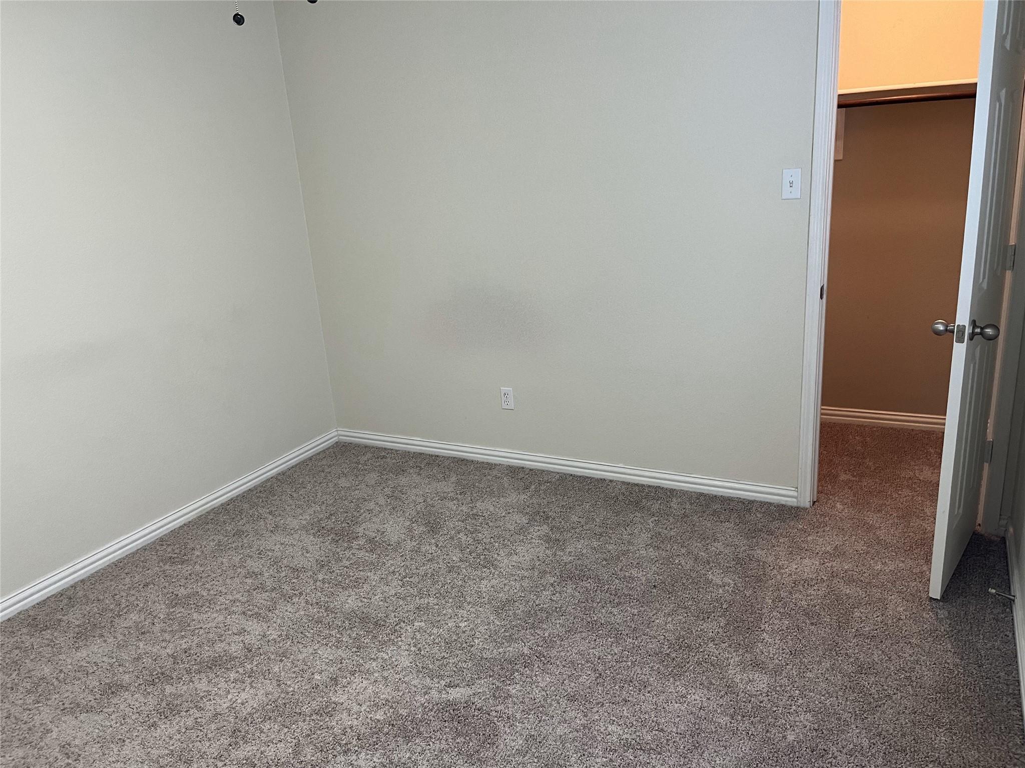 2375 Garlic Creek Dr Property Photo 15