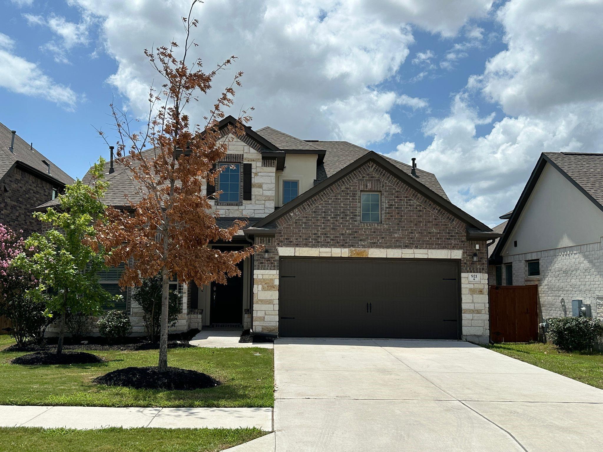 921 Del Raphael Dr Property Photo 1