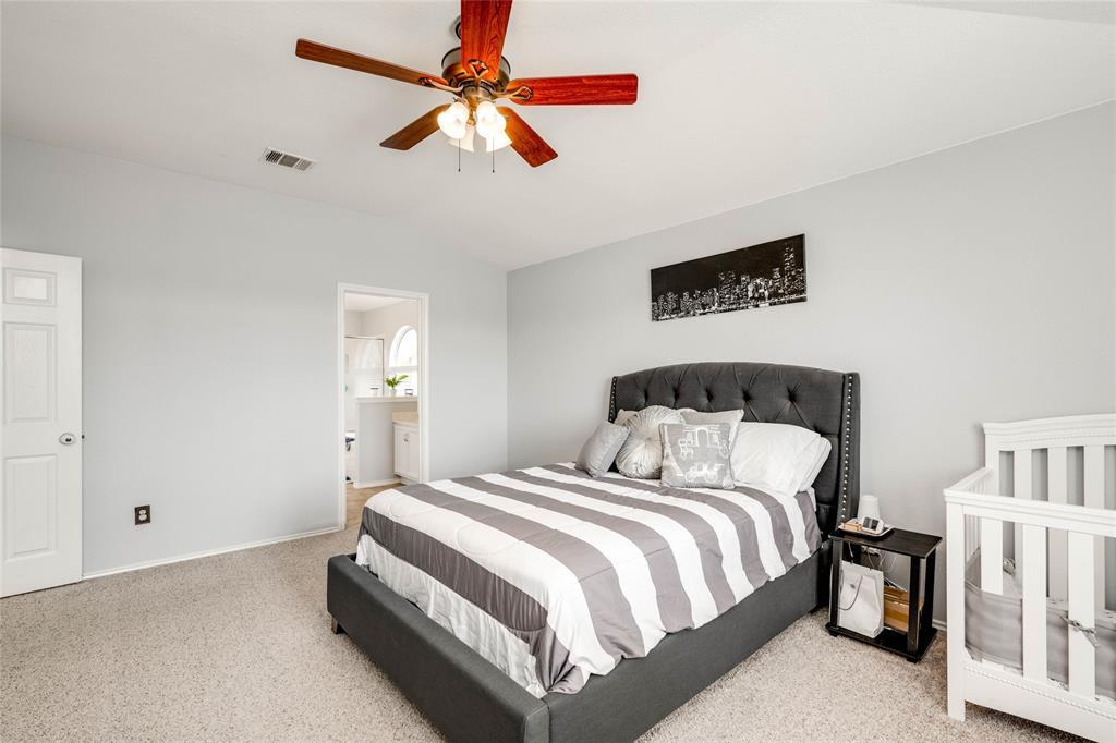 12221 Buzz Schneider Ln Property Photo 17