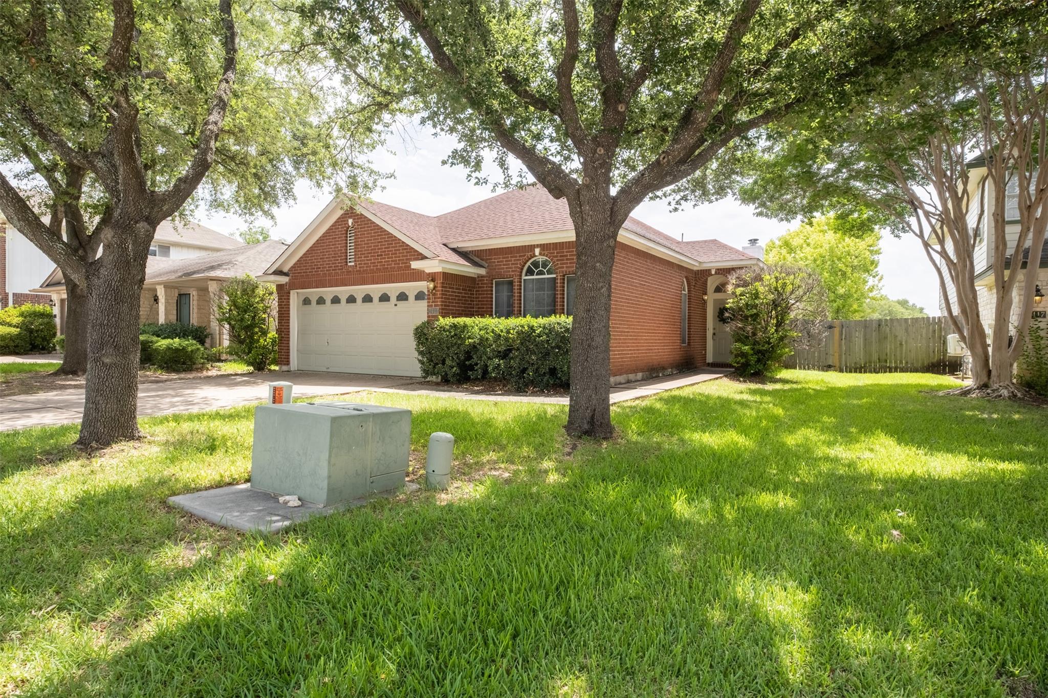 3413 Ruby Red Dr Property Photo 1