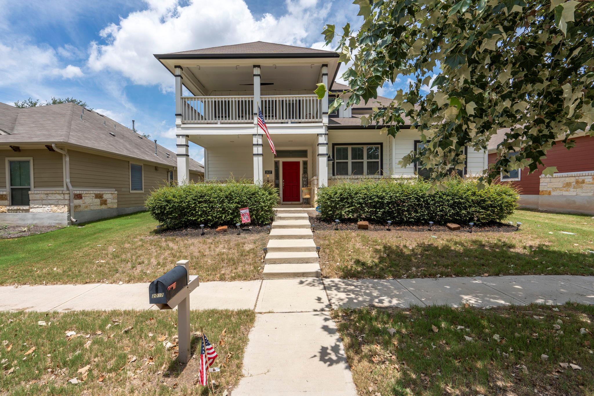 2037 Herzog Blvd Property Photo 2