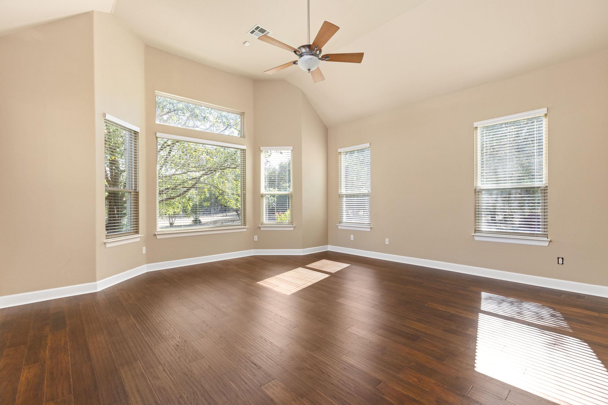 275 Lonely Pine Cv Property Photo 17
