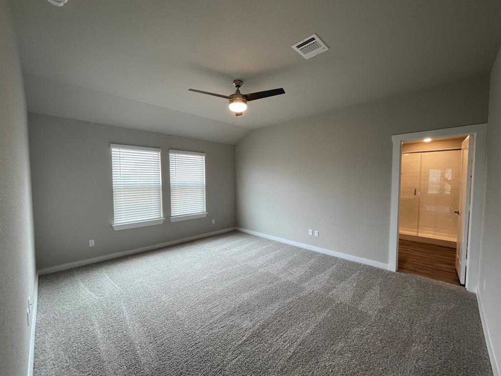 220 Coda Xing Property Photo 14