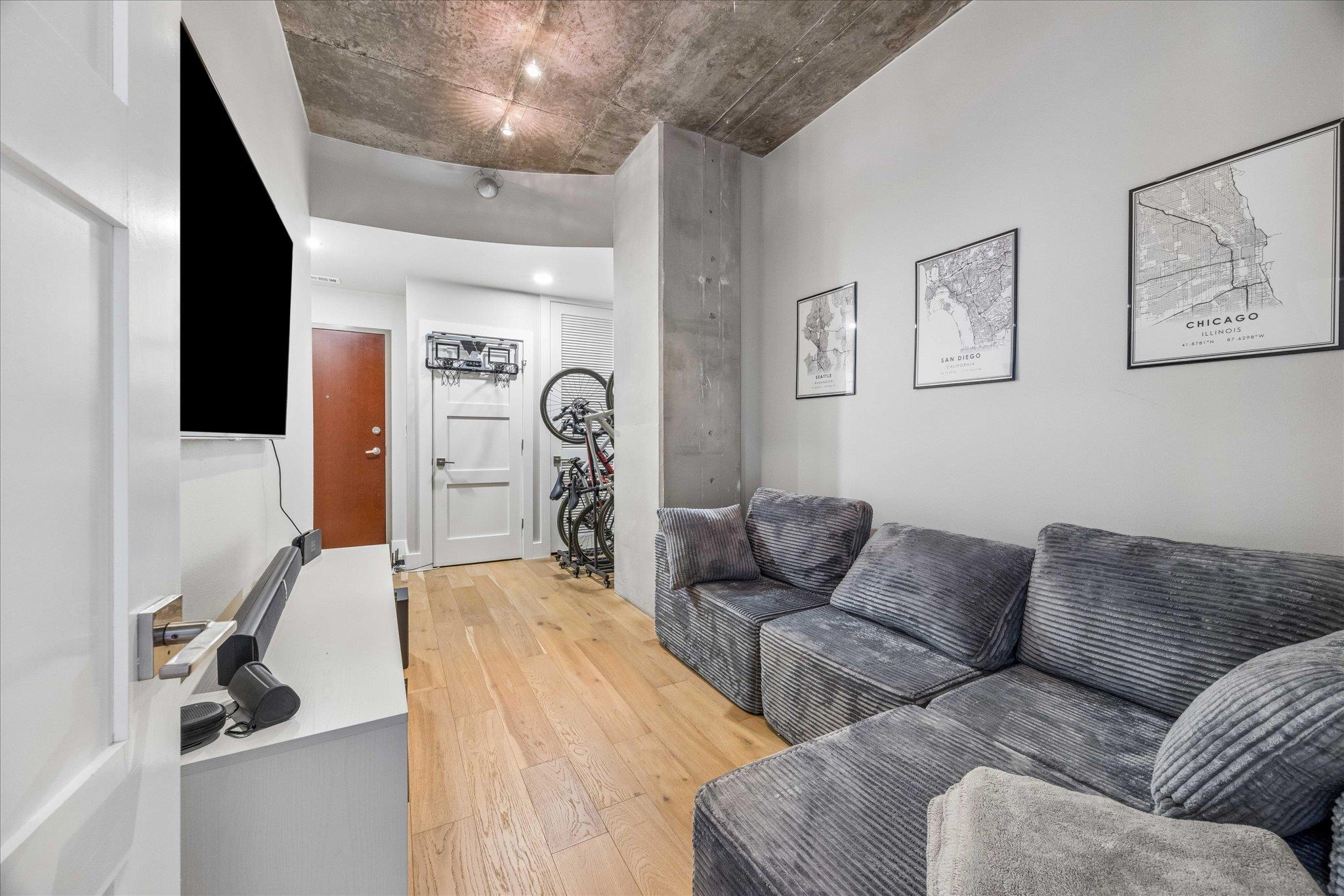 360 Nueces St #3702 Property Photo 21