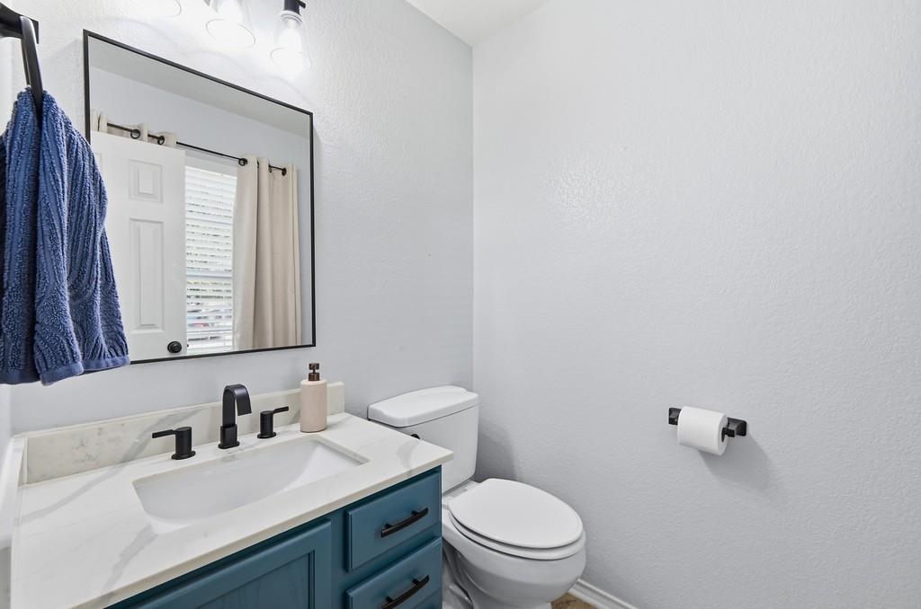 370 Holly Grove St Property Photo 18