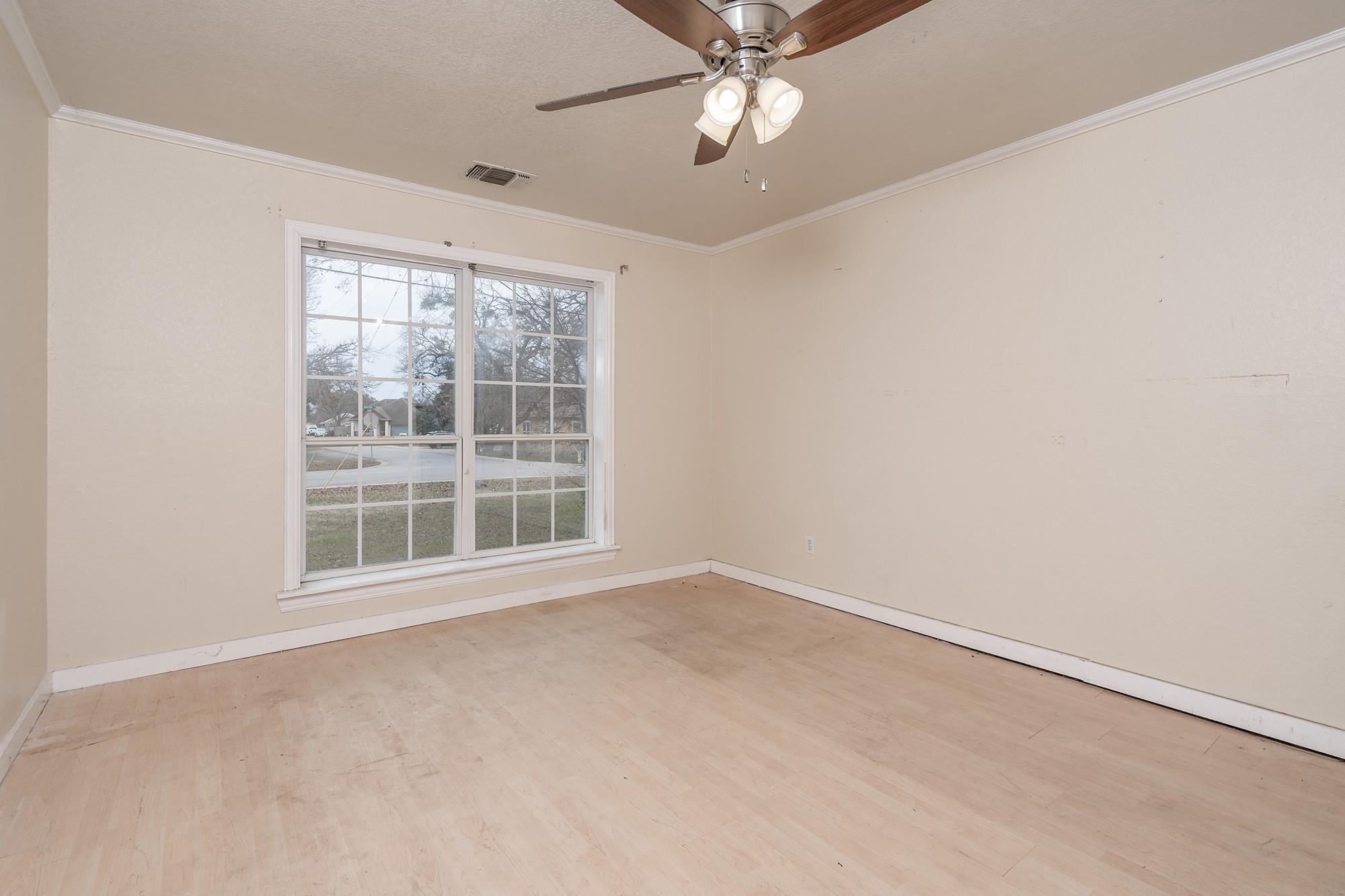 205 E Myrtle Ln Property Photo 18