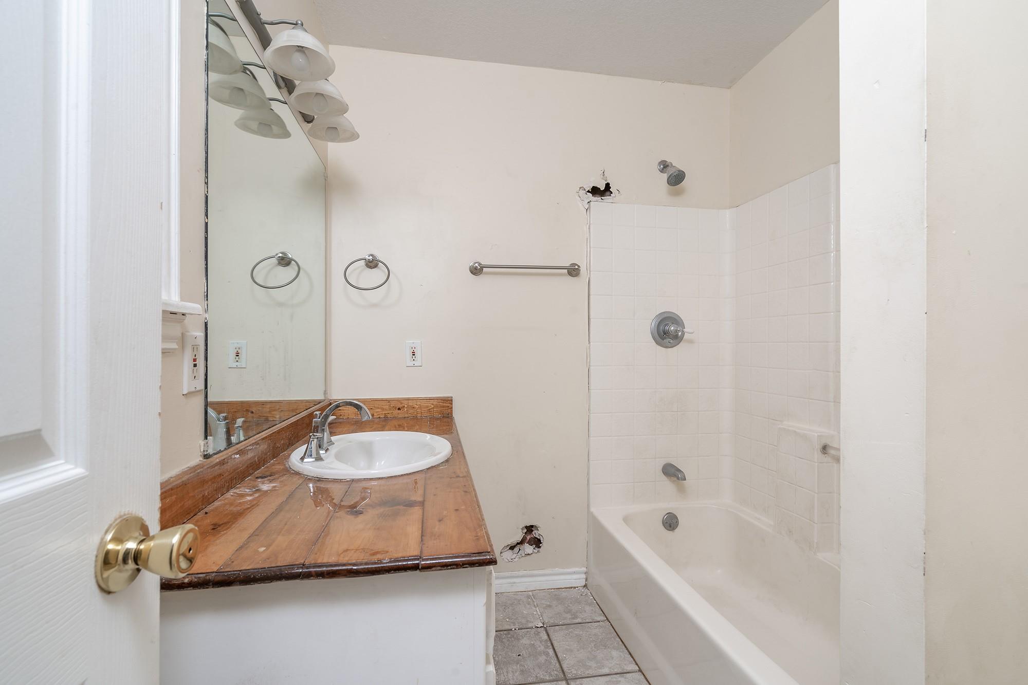 205 E Myrtle Ln Property Photo 19
